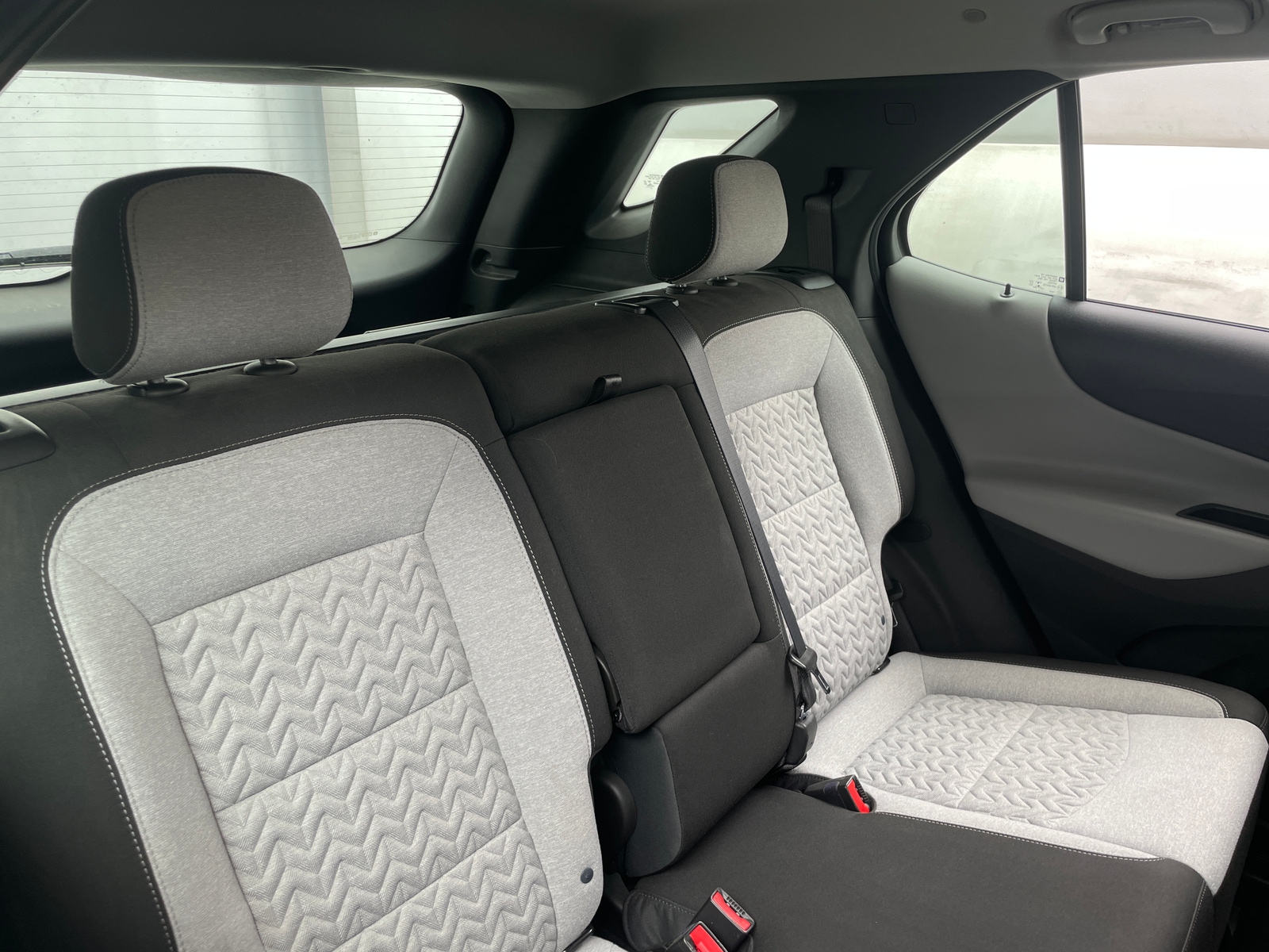 Thumbnail: 2022 Chevrolet Equinox - 6