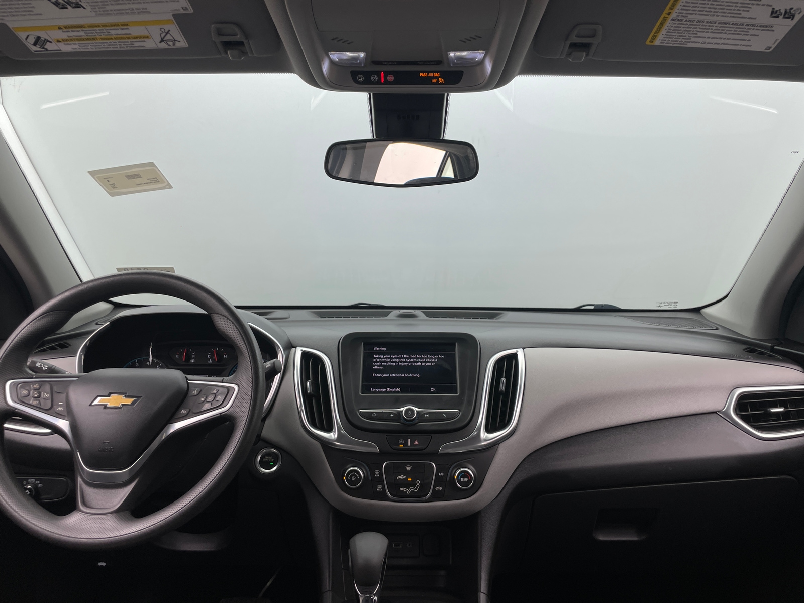 Thumbnail: 2022 Chevrolet Equinox - 3