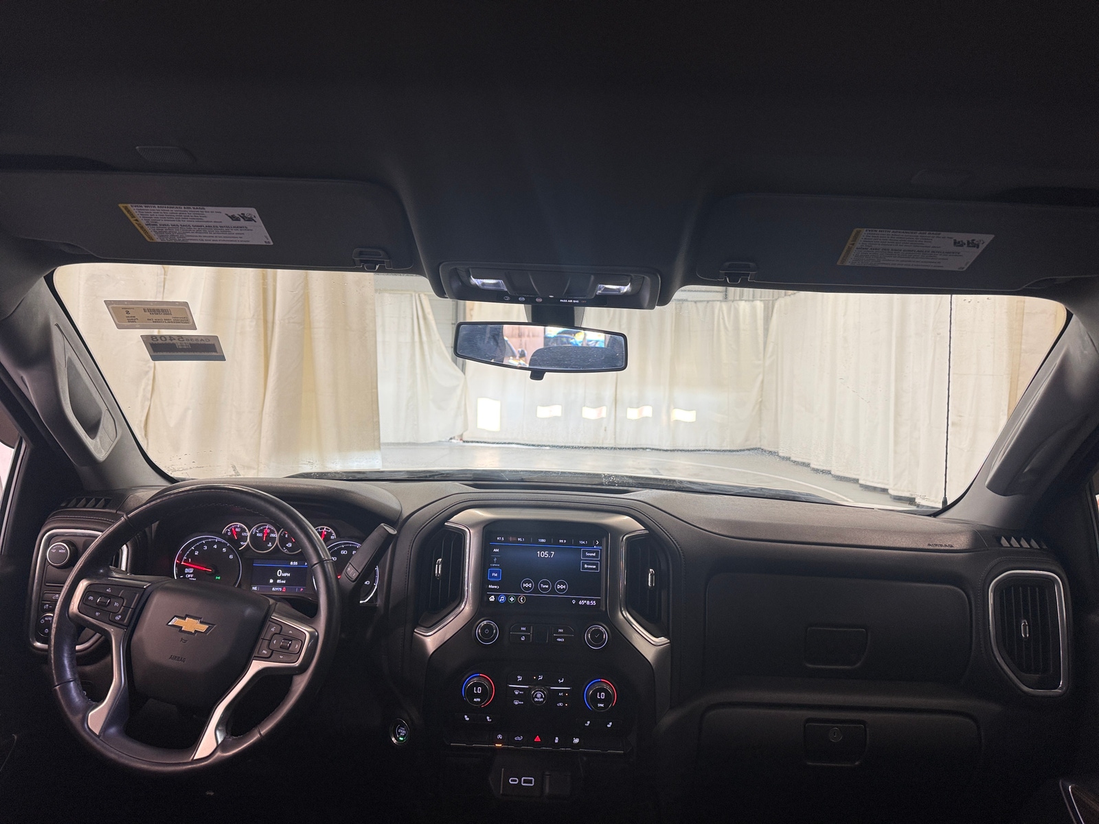 Thumbnail: 2020 Chevrolet Silverado 1500 - 3