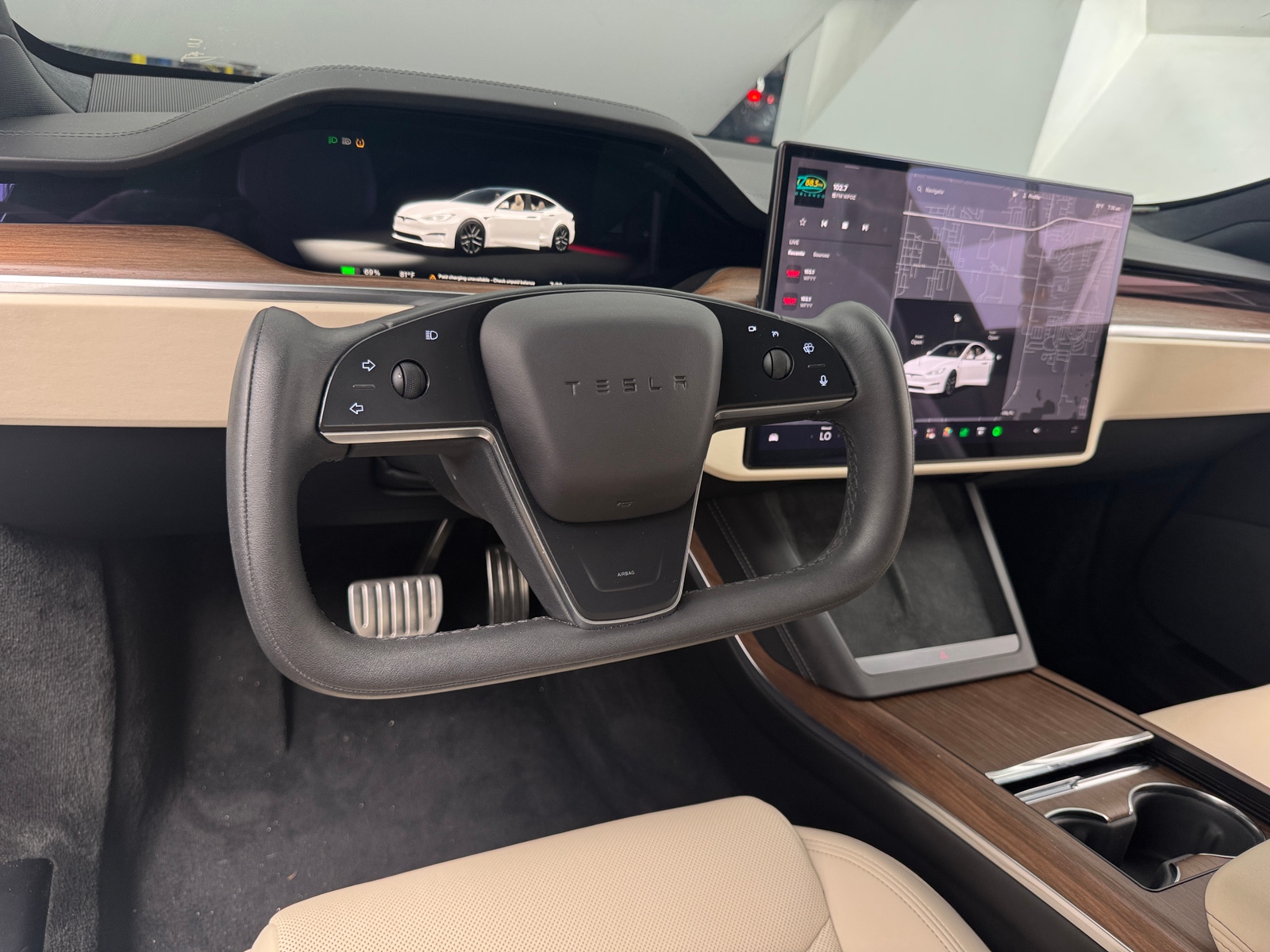 Thumbnail: 2022 Tesla Model S - 4