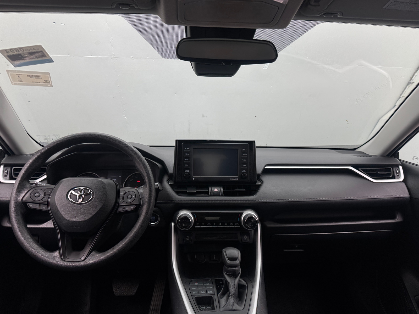 Thumbnail: 2022 Toyota RAV4 - 3