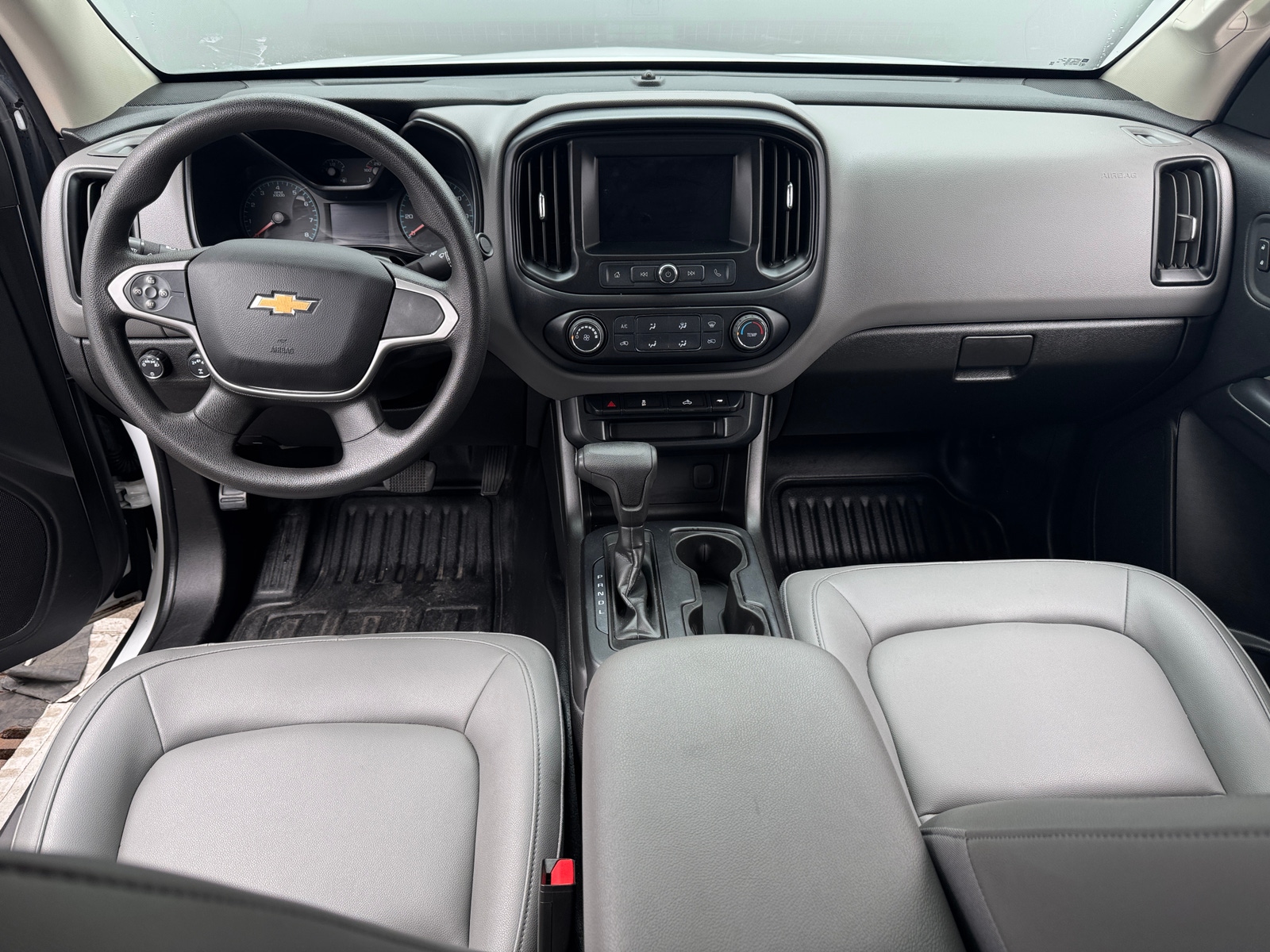 Thumbnail: 2019 Chevrolet Colorado - 3