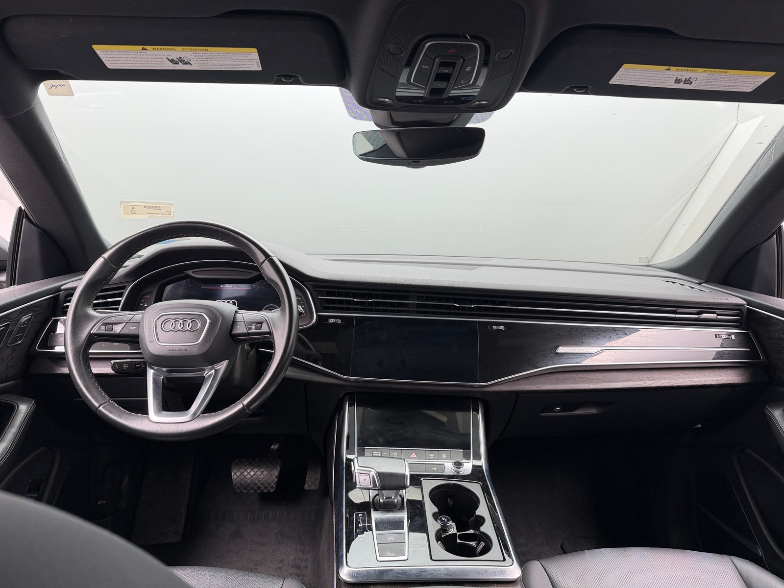 Thumbnail: 2022 Audi Q8 - 2