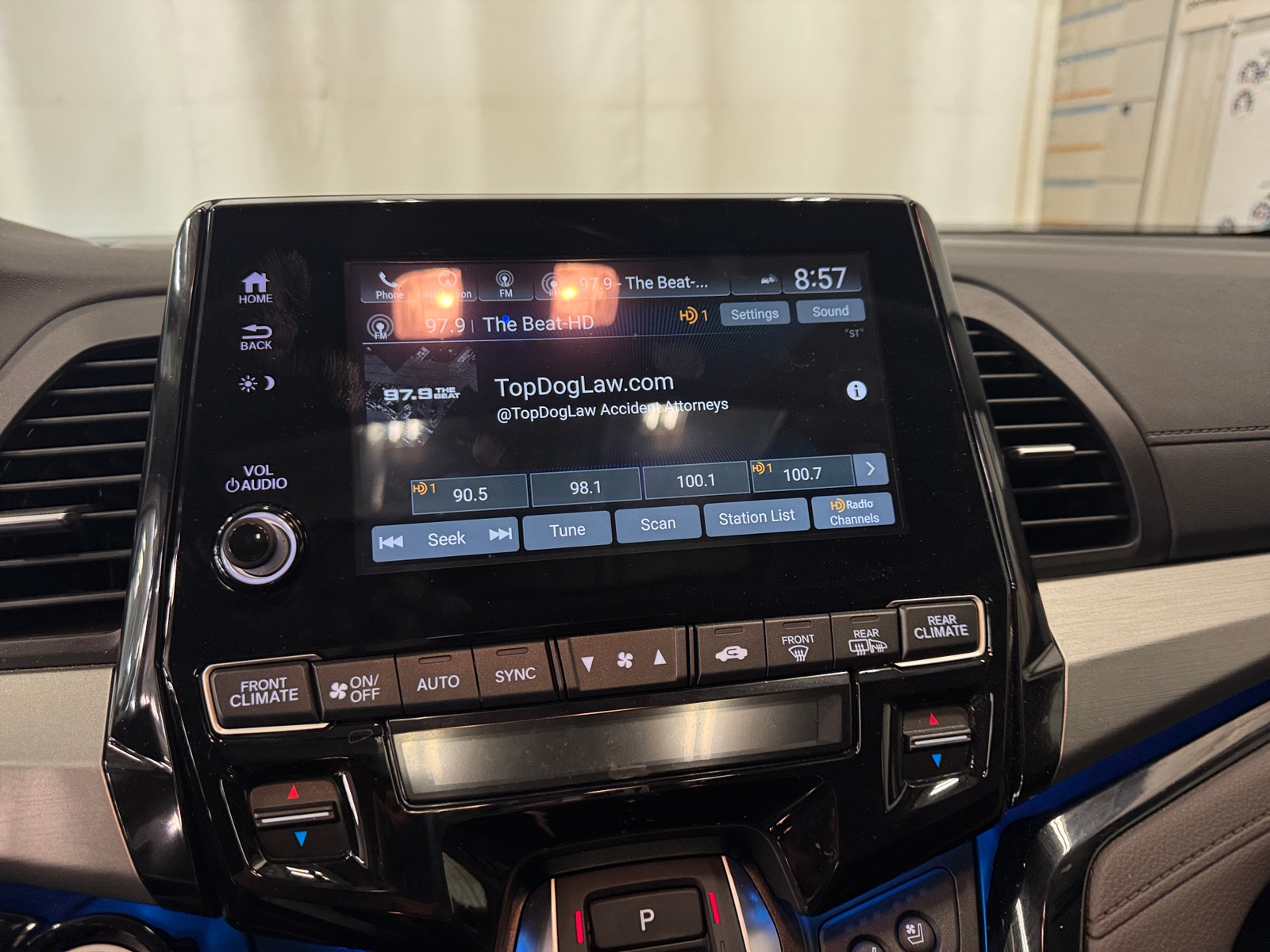 Thumbnail: 2019 Honda Odyssey - 3