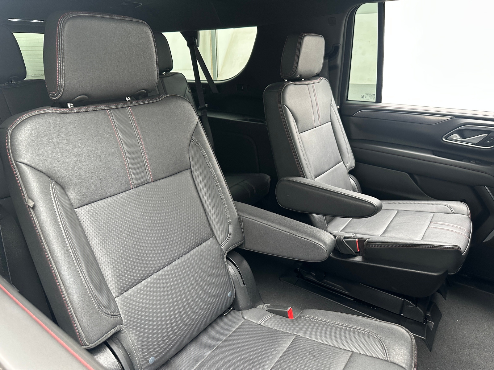 Thumbnail: 2024 Chevrolet Suburban - 5