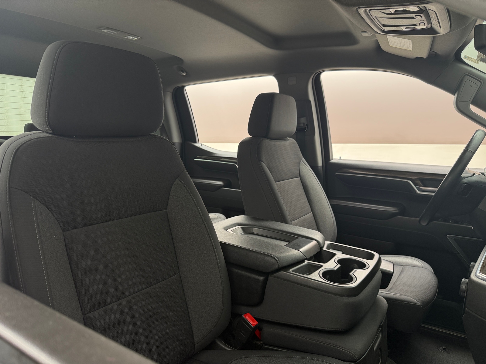 Thumbnail: 2022 Chevrolet Silverado 1500 - 2
