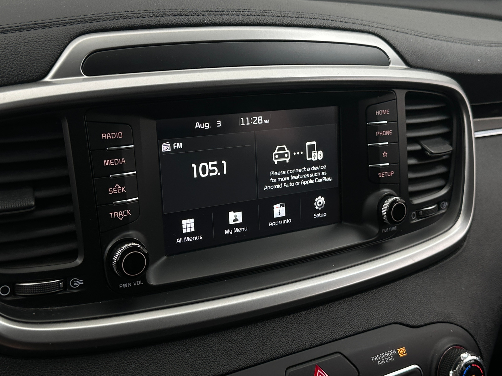 Thumbnail: 2020 Kia Sorento - 4
