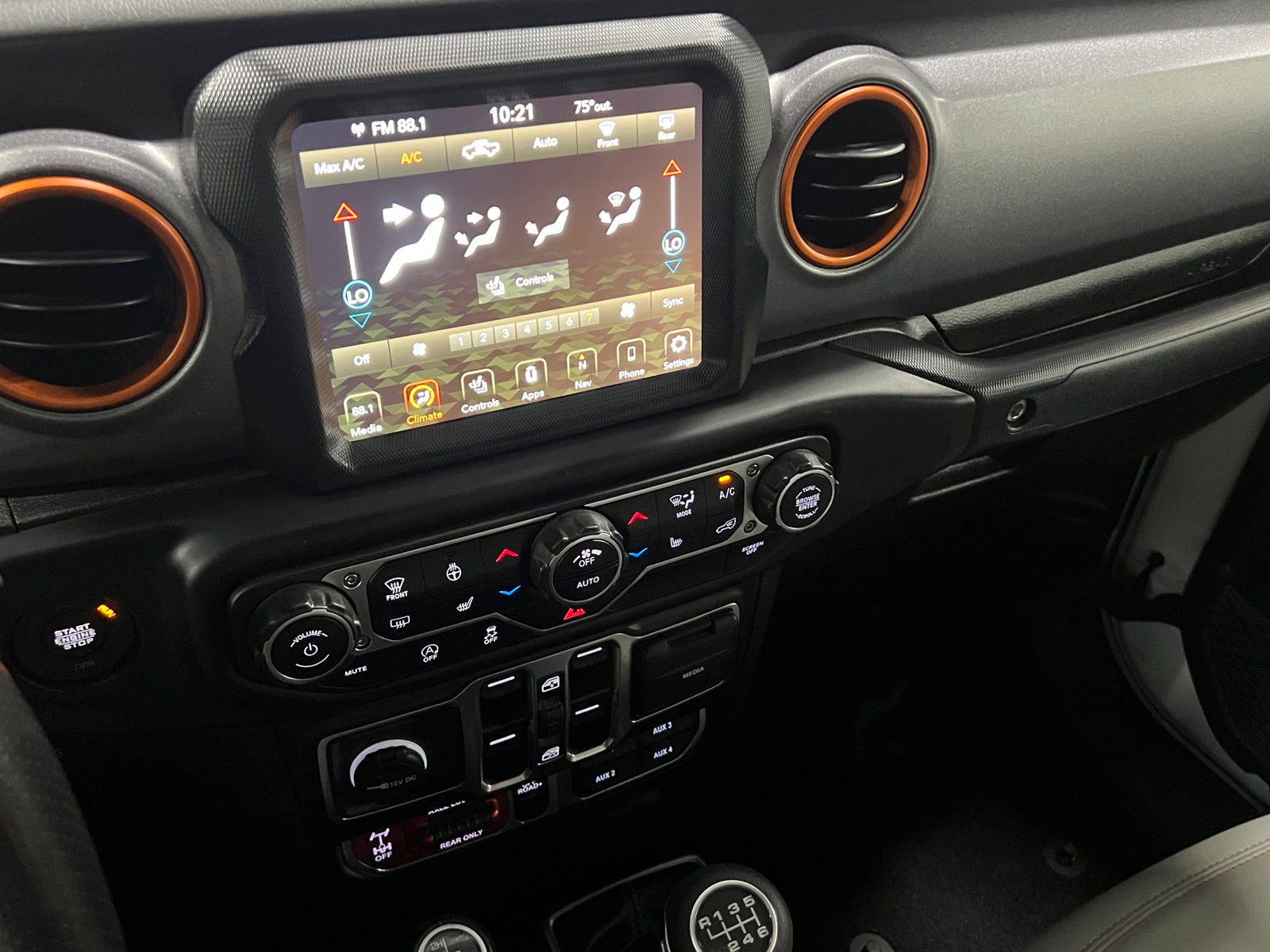 Thumbnail: 2023 Jeep Gladiator - 3