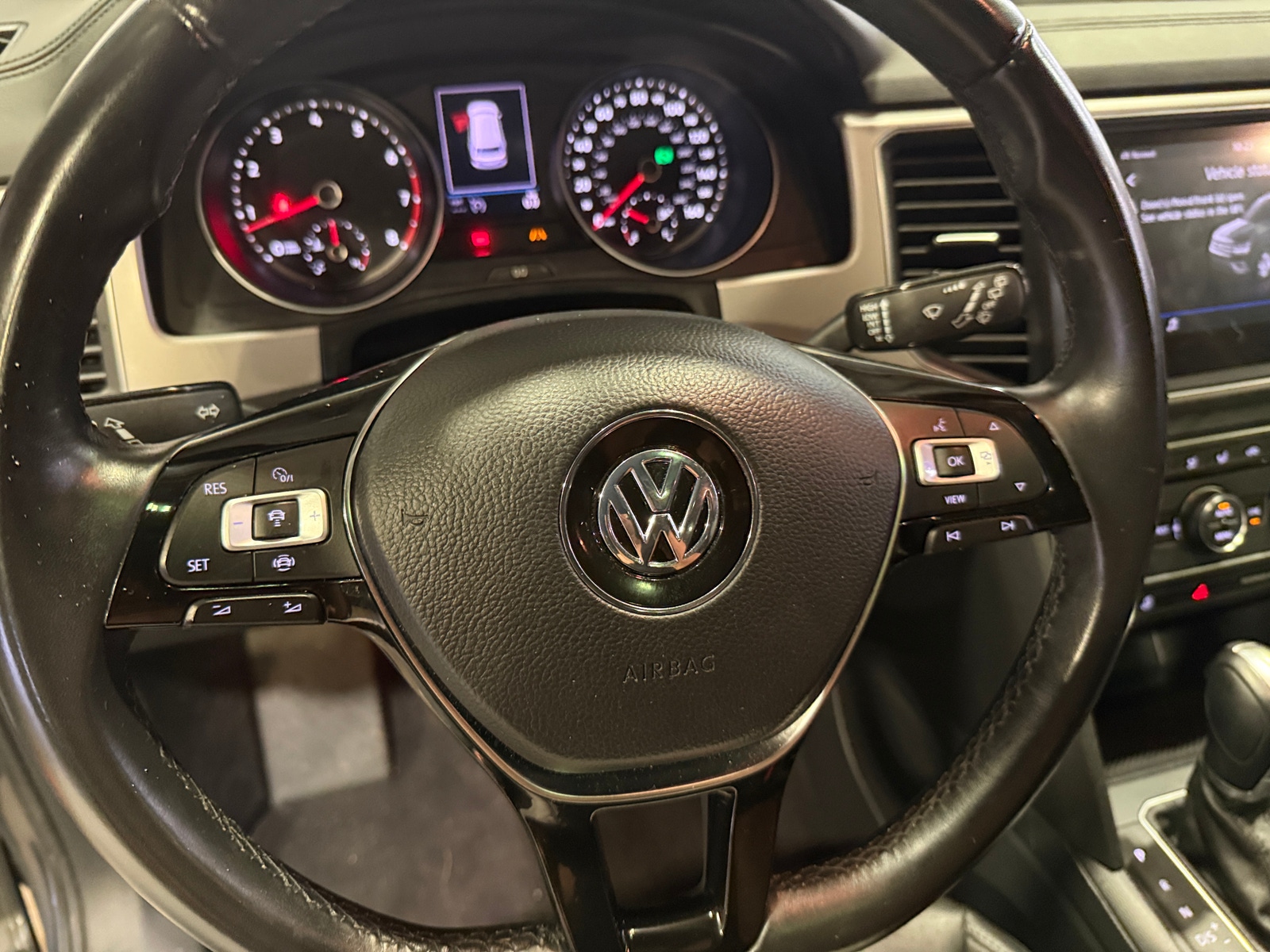 Thumbnail: 2019 Volkswagen Atlas - 4