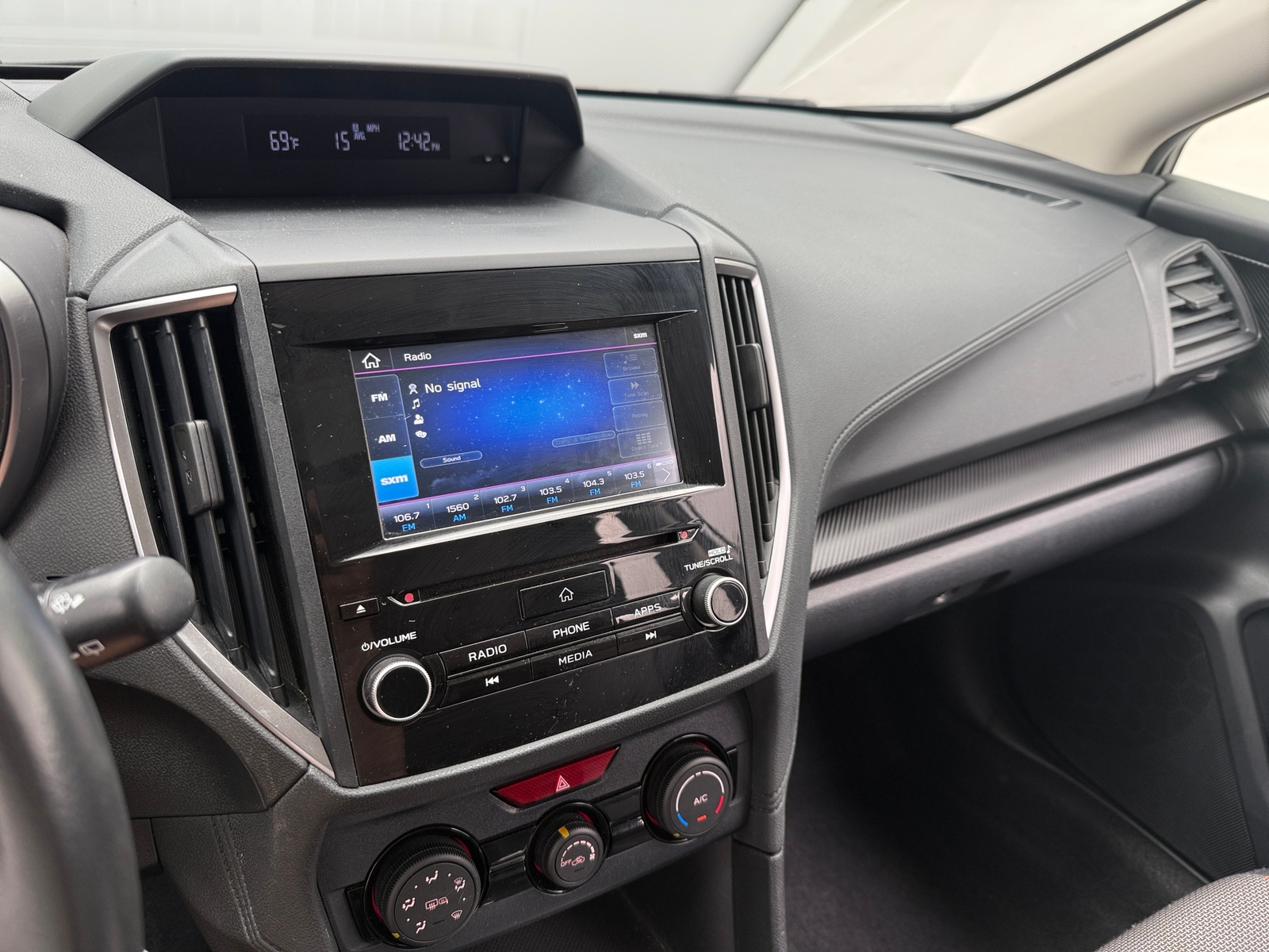 Thumbnail: 2019 Subaru Crosstrek - 4