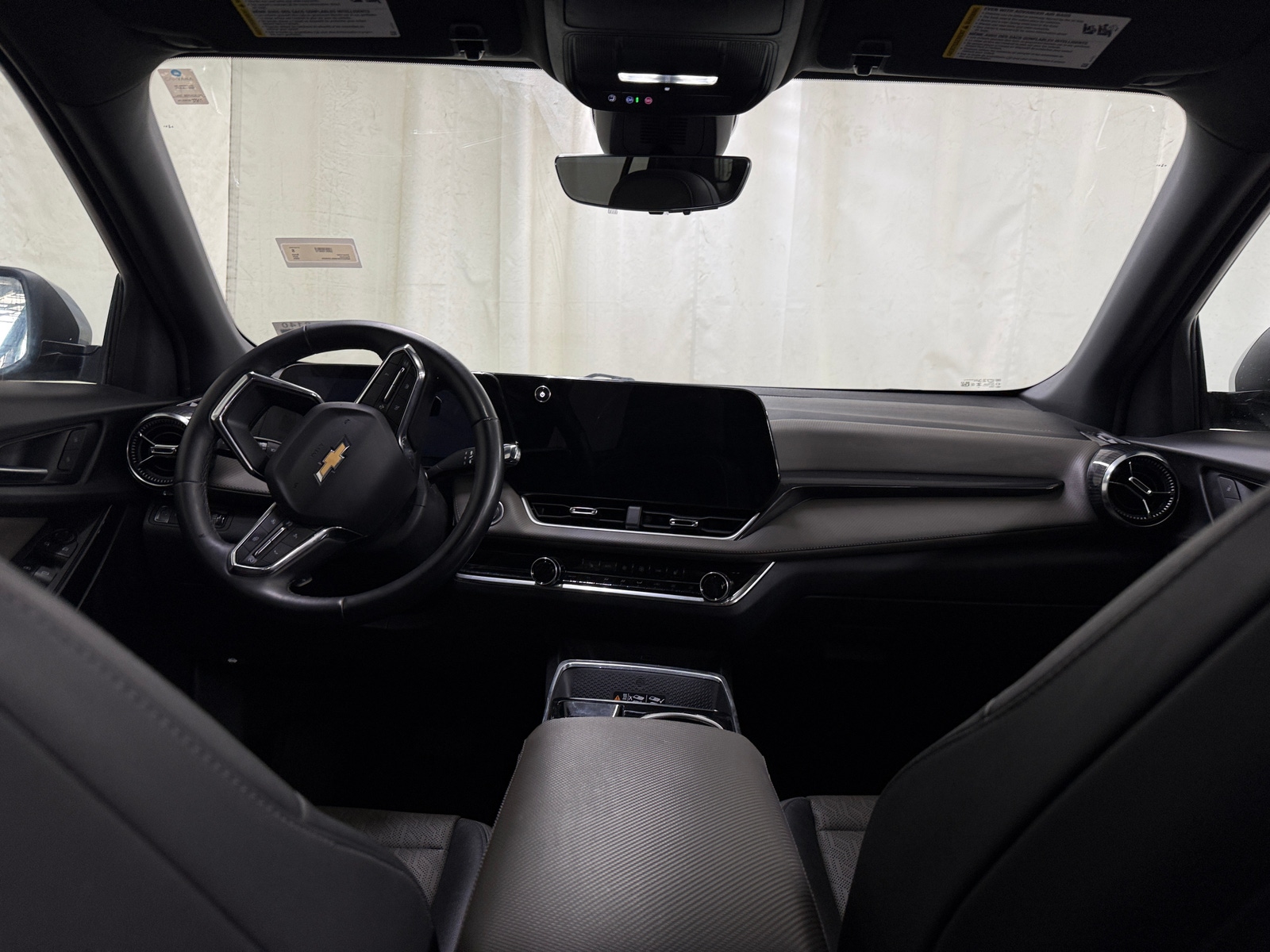 Thumbnail: 2025 Chevrolet Equinox - 2
