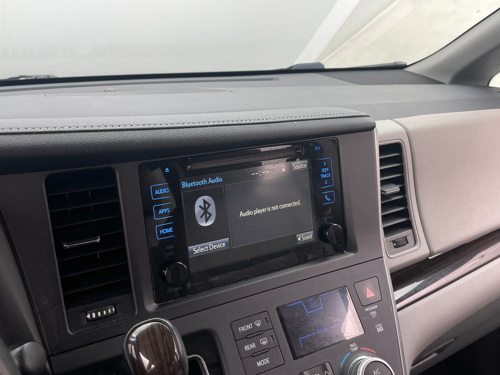 Thumbnail: 2017 Toyota Sienna - 3