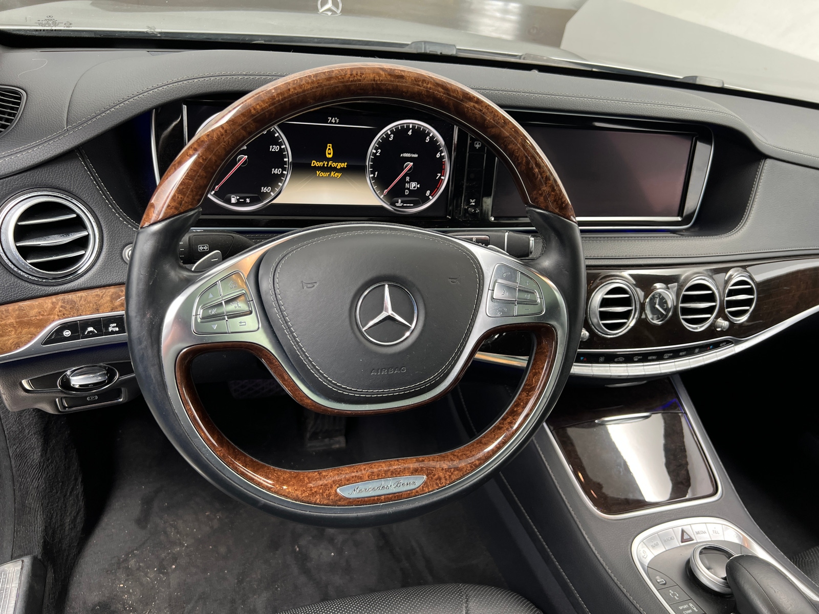 Thumbnail: 2014 Mercedes-Benz S-Class - 4