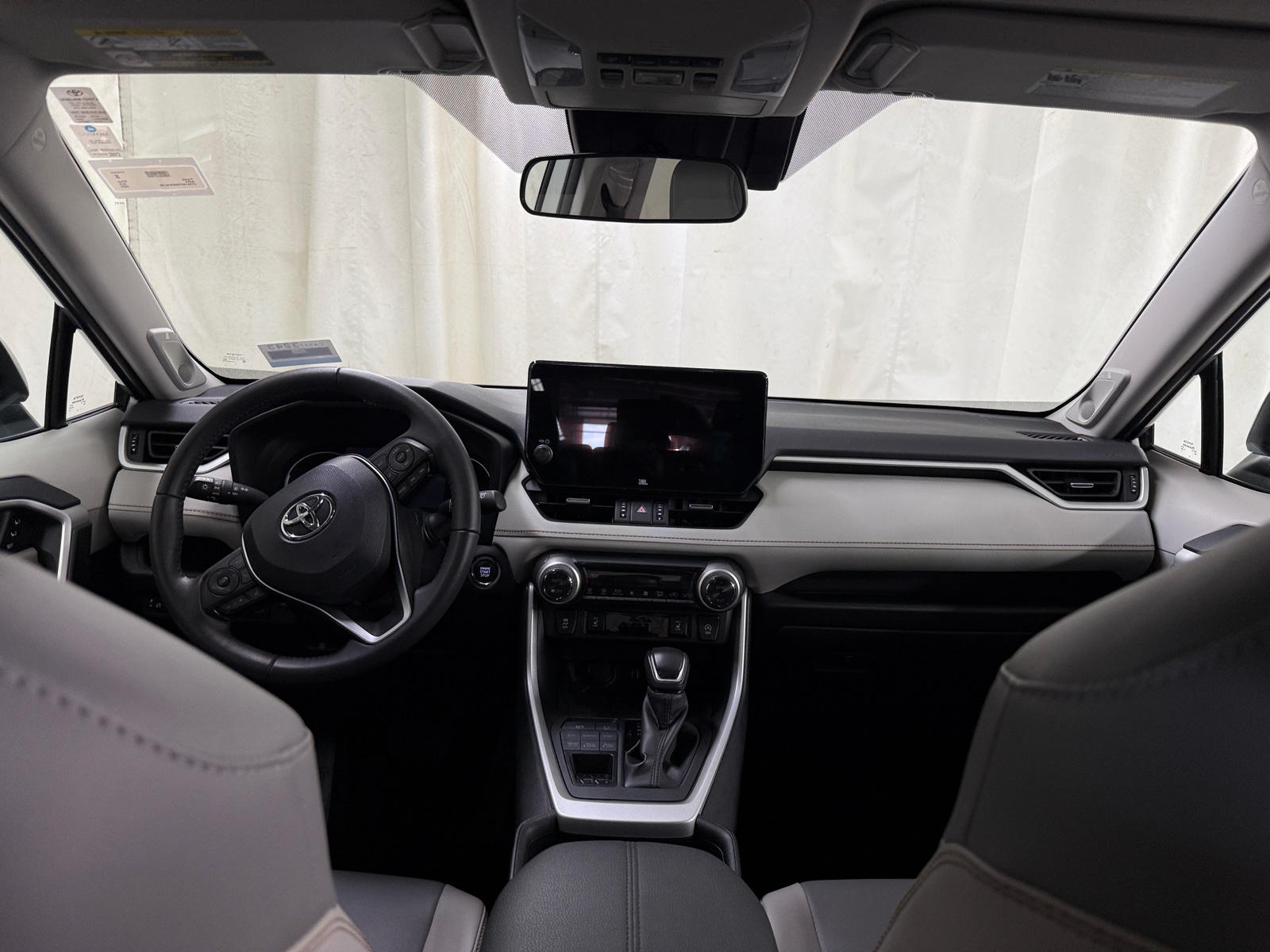 Thumbnail: 2025 Toyota RAV4 - 2