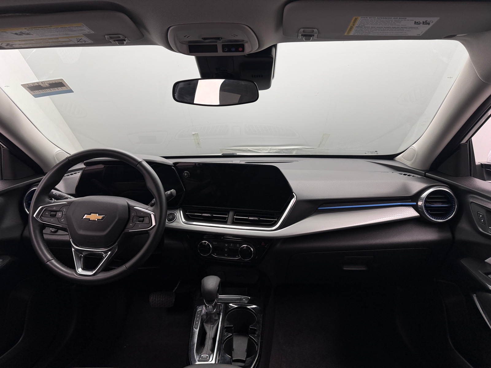 Thumbnail: 2025 Chevrolet Trax - 2