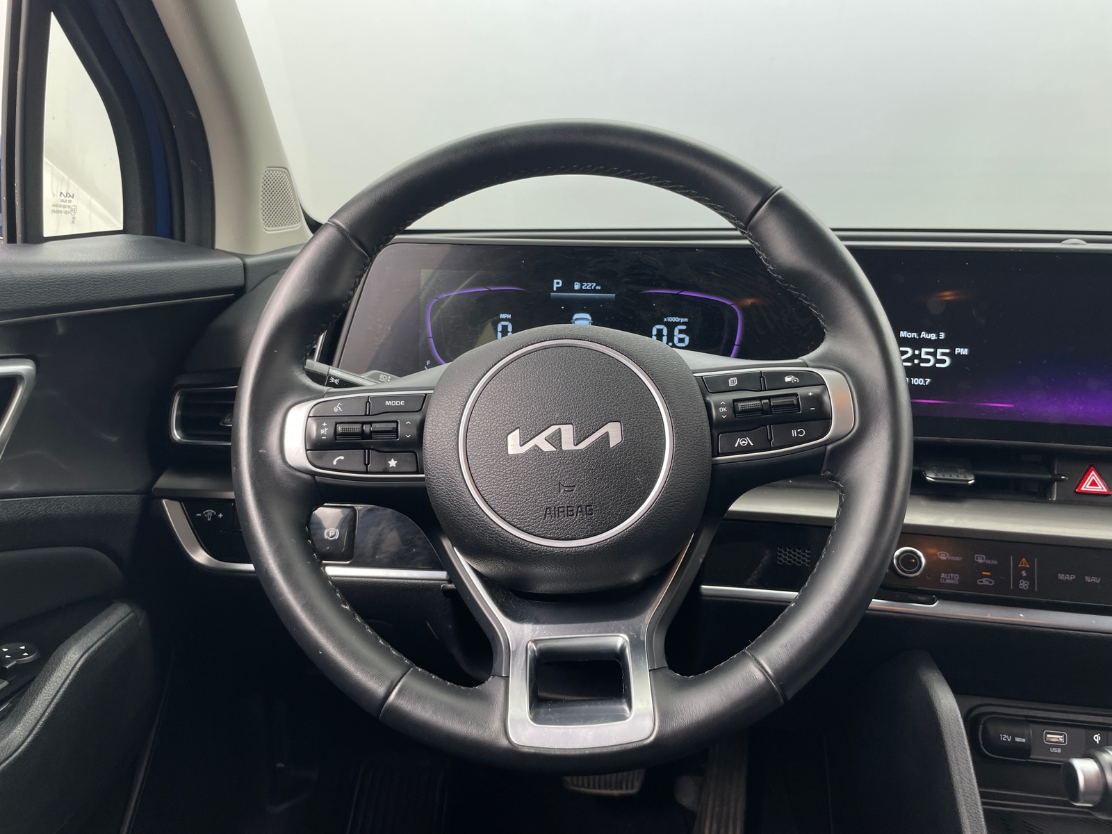 Thumbnail: 2025 Kia Sportage - 4