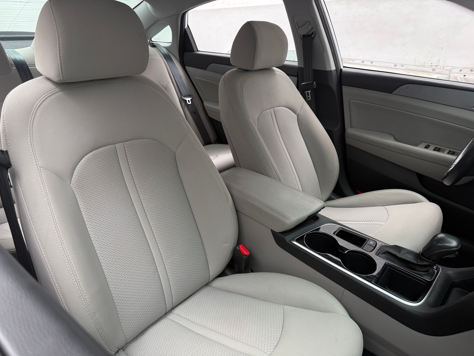 Thumbnail: 2019 Hyundai Sonata - 2