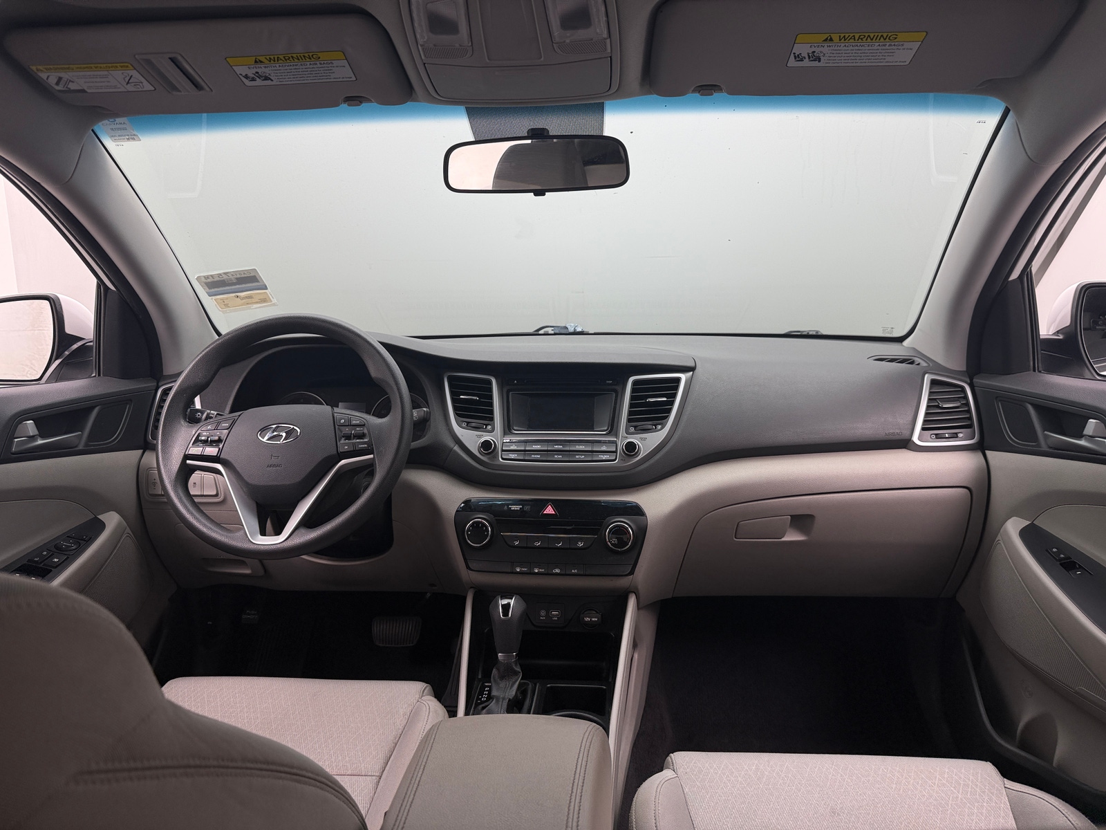 Thumbnail: 2017 Hyundai Tucson - 3