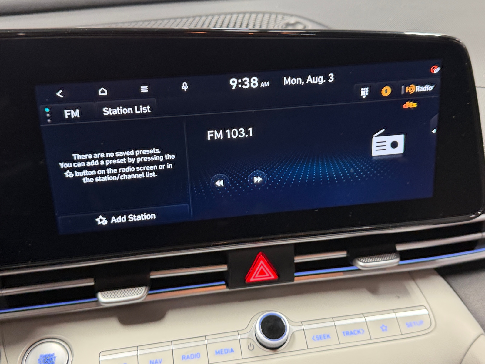 Thumbnail: 2024 Hyundai Elantra - 3