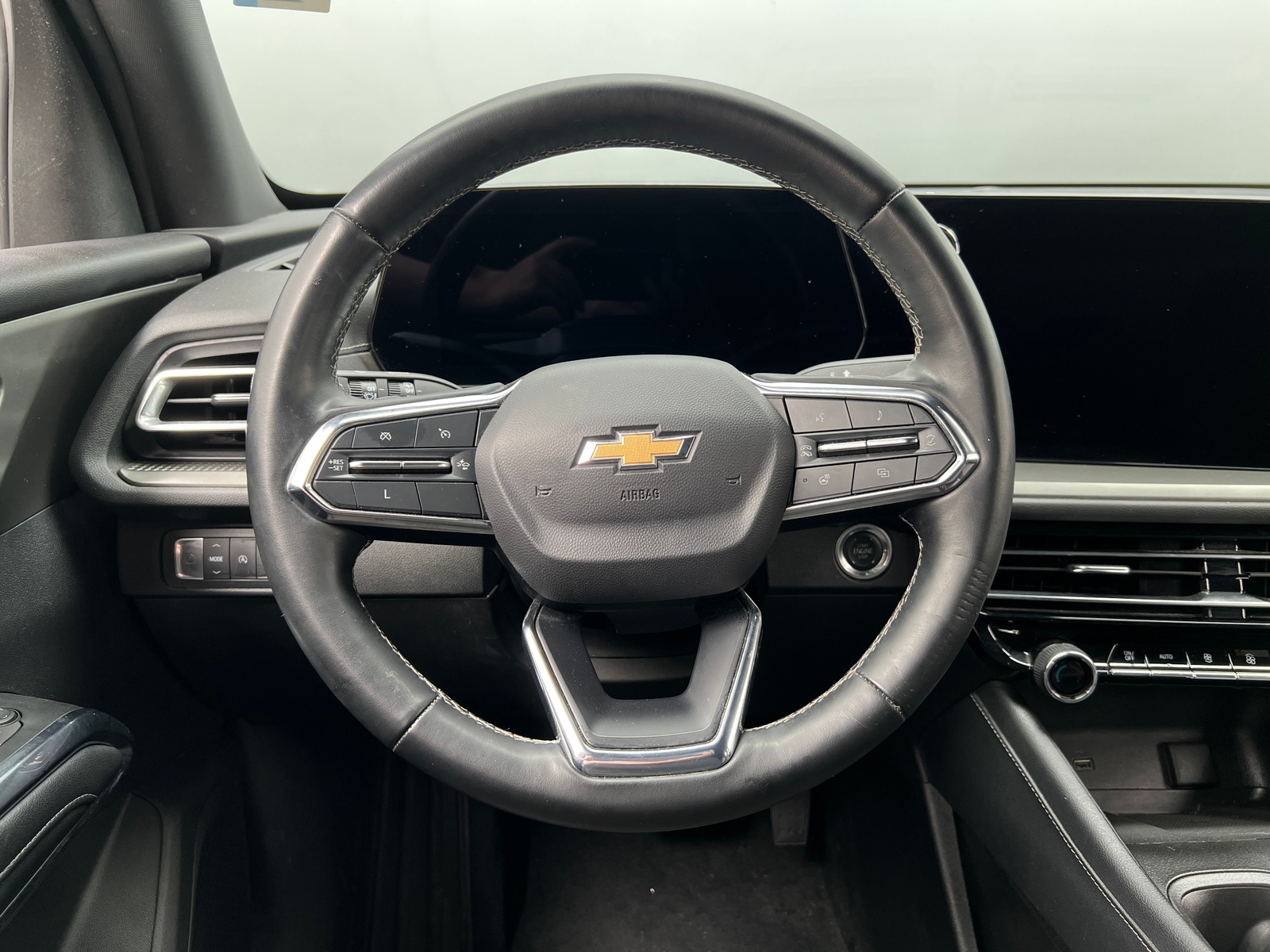 Thumbnail: 2024 Chevrolet Traverse - 5