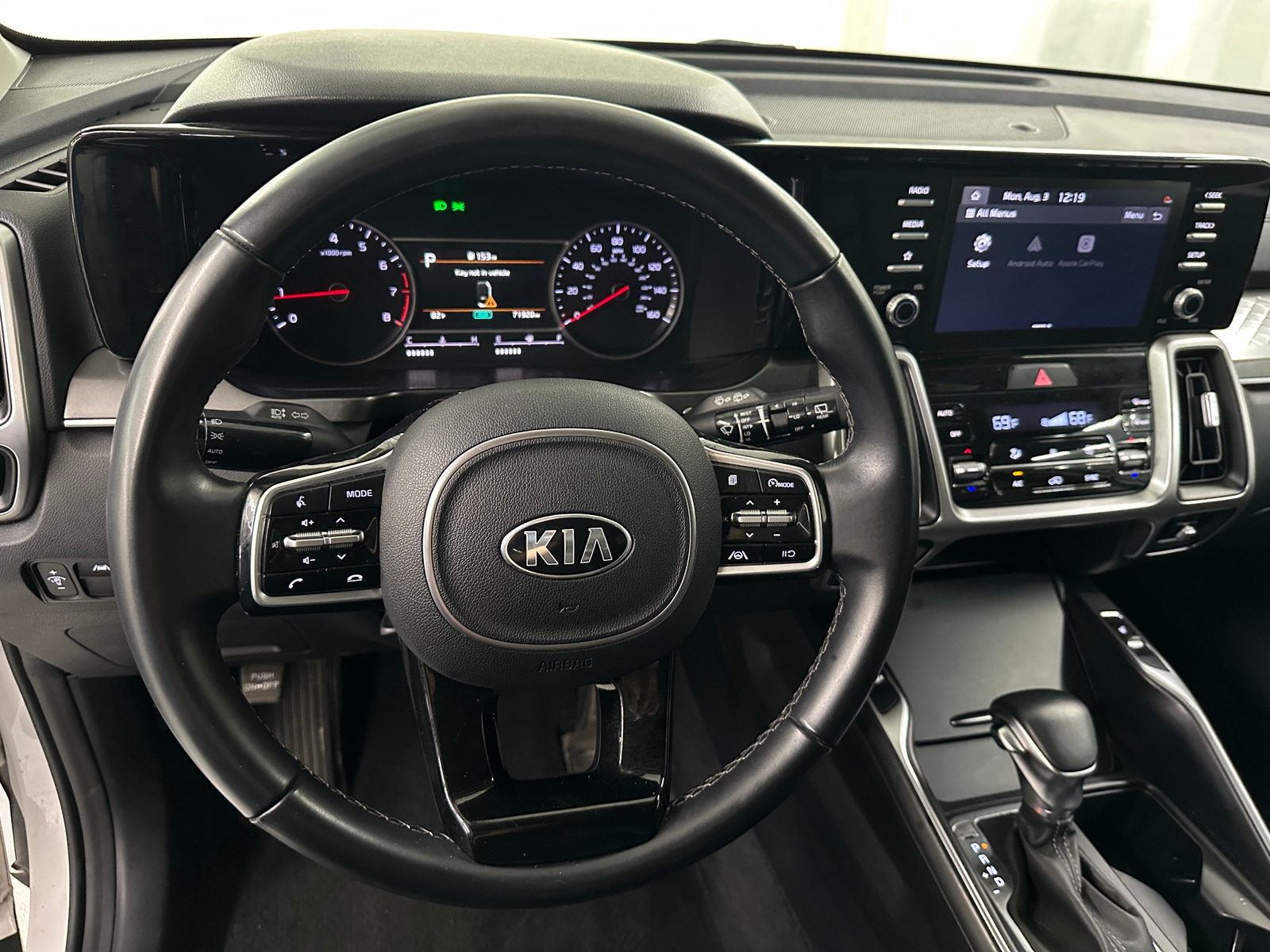 Thumbnail: 2021 Kia Sorento - 4