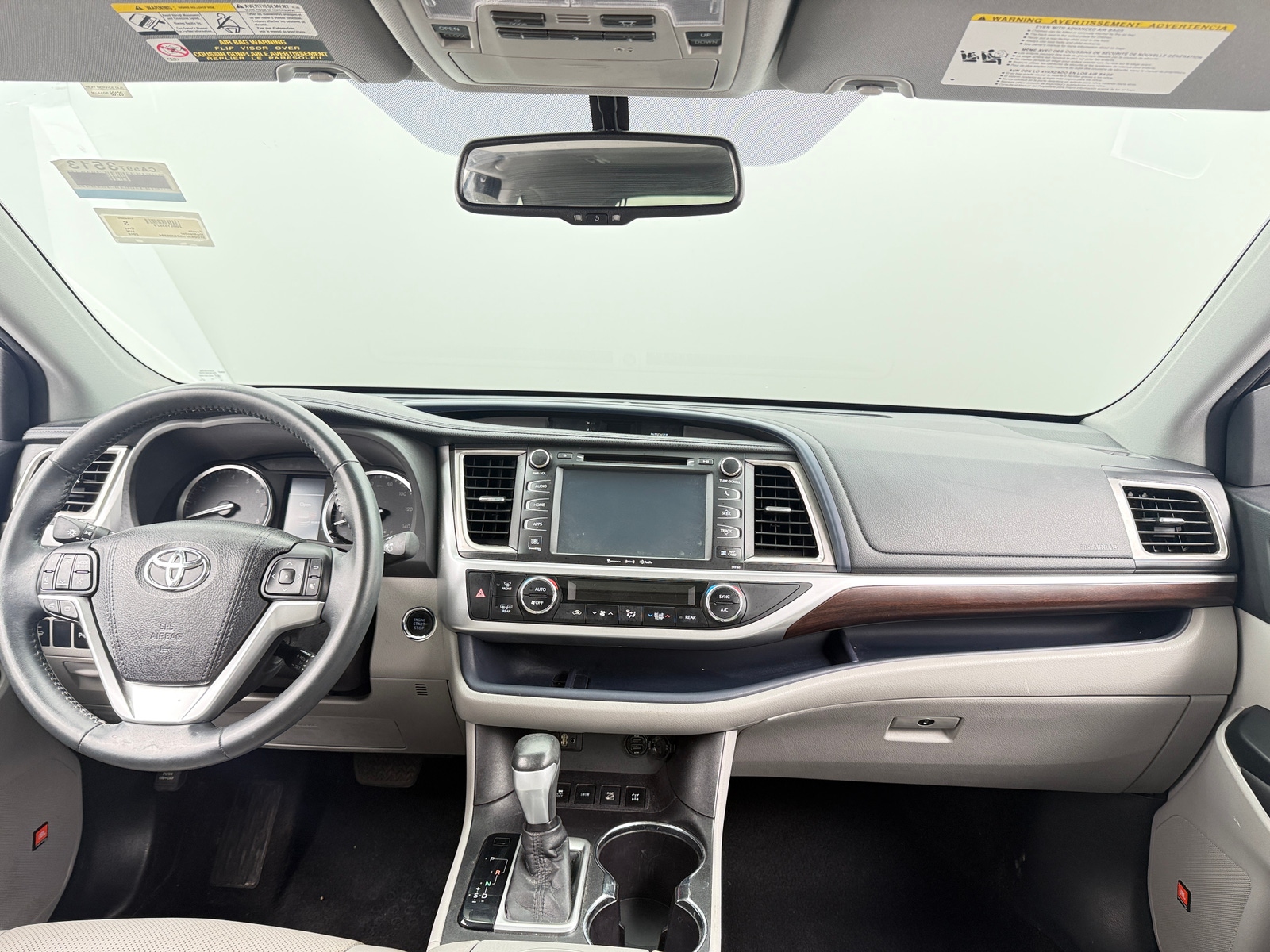 Thumbnail: 2016 Toyota Highlander - 2