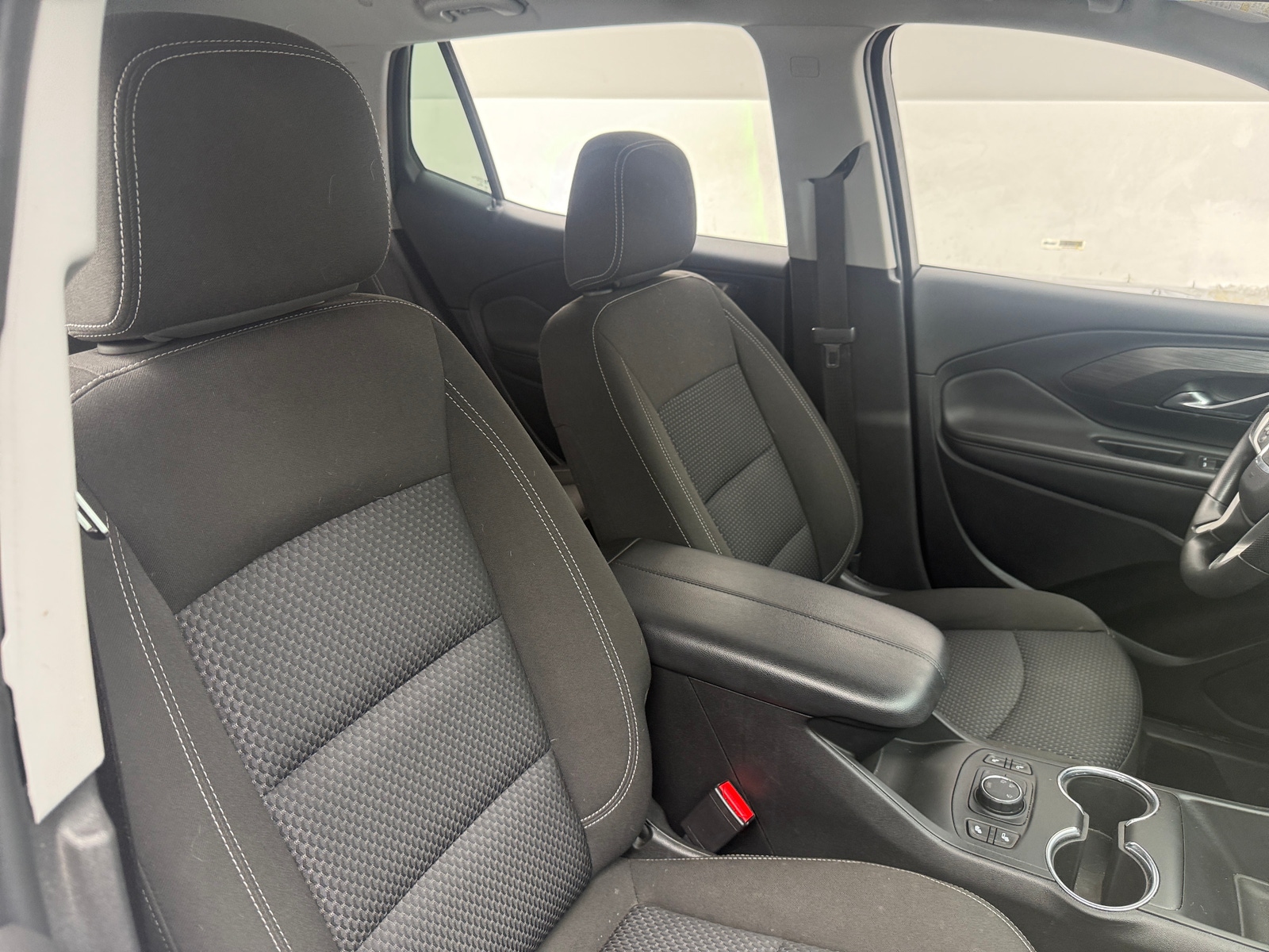 Thumbnail: 2022 GMC Terrain - 2