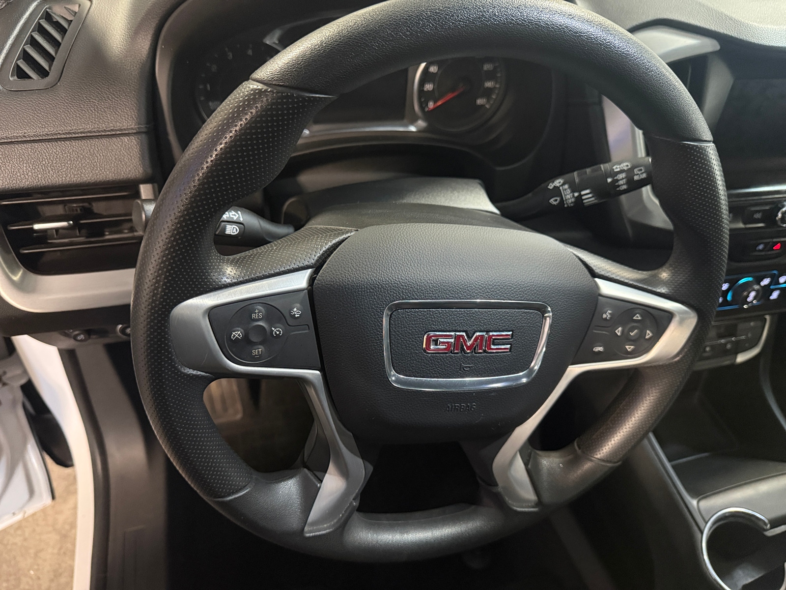 Thumbnail: 2022 GMC Terrain - 5