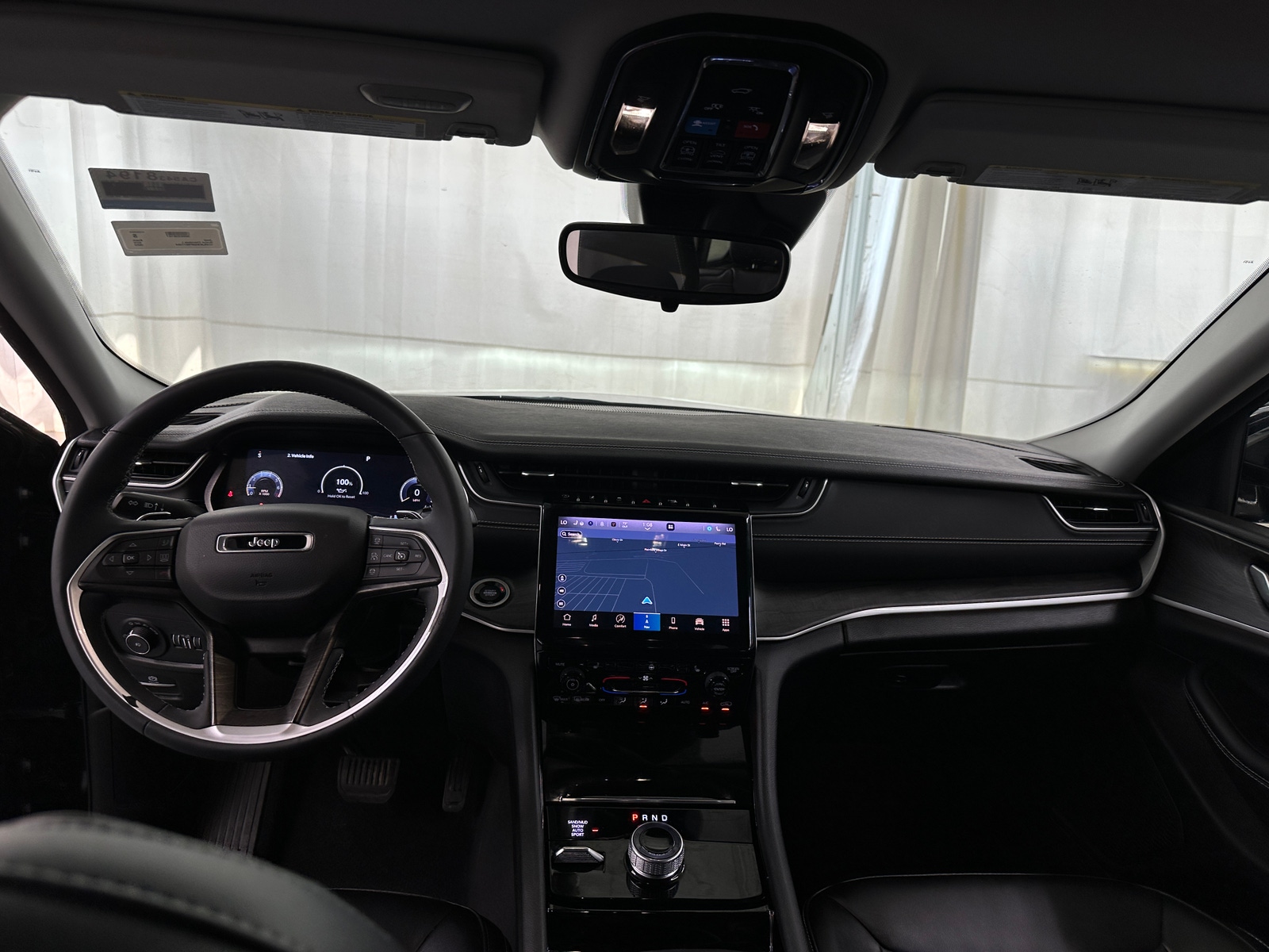 Thumbnail: 2023 Jeep Grand Cherokee L - 2
