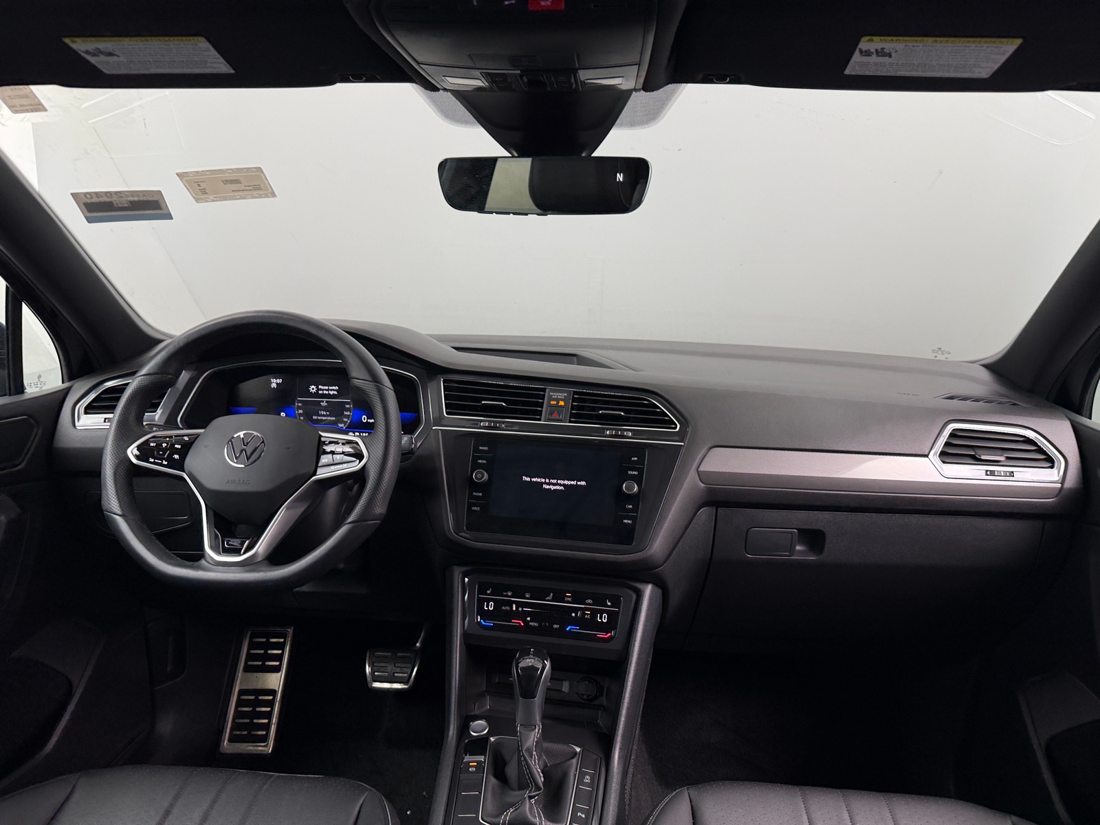Thumbnail: 2023 Volkswagen Tiguan - 2