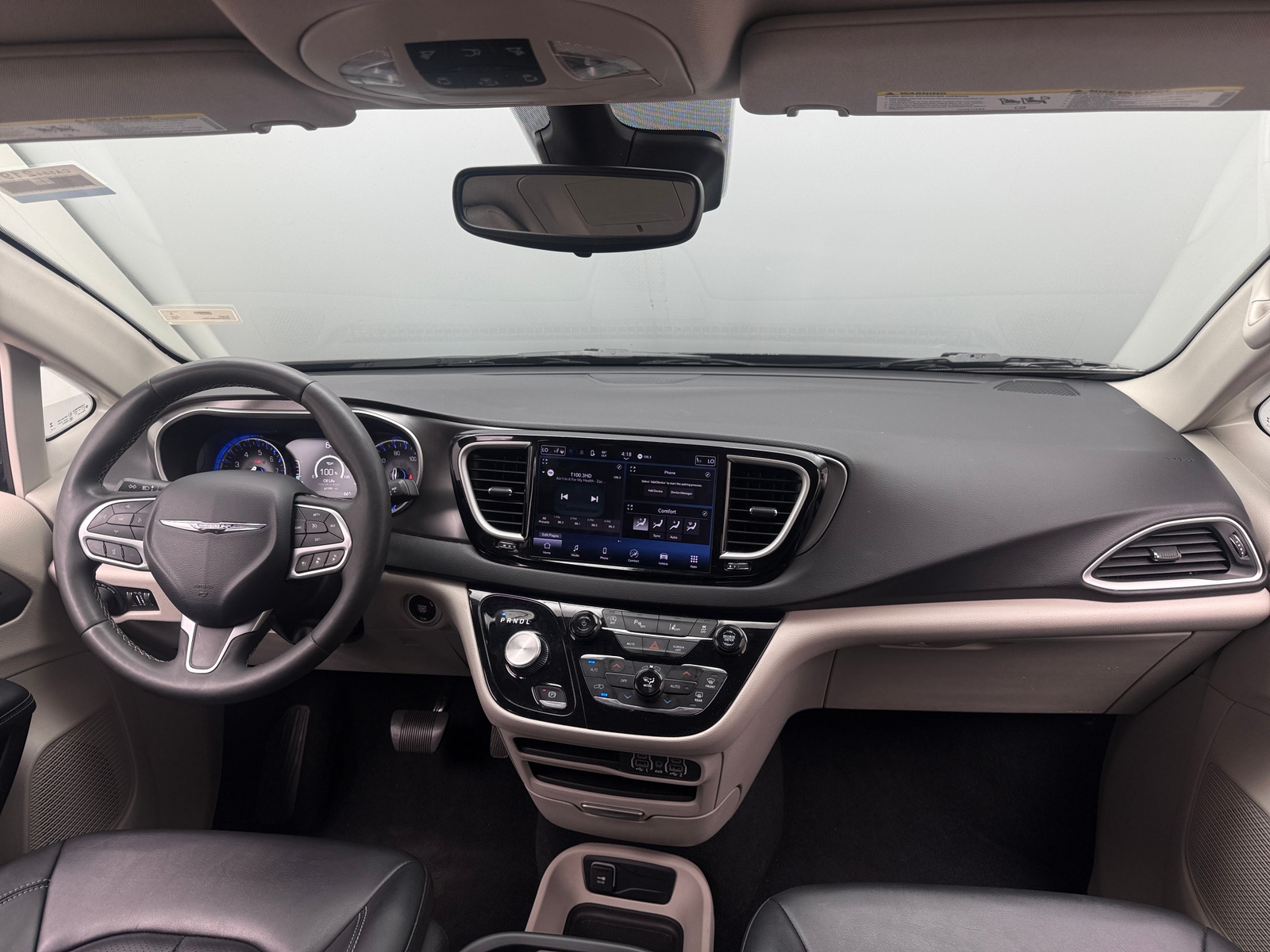 Thumbnail: 2024 Chrysler Pacifica - 2