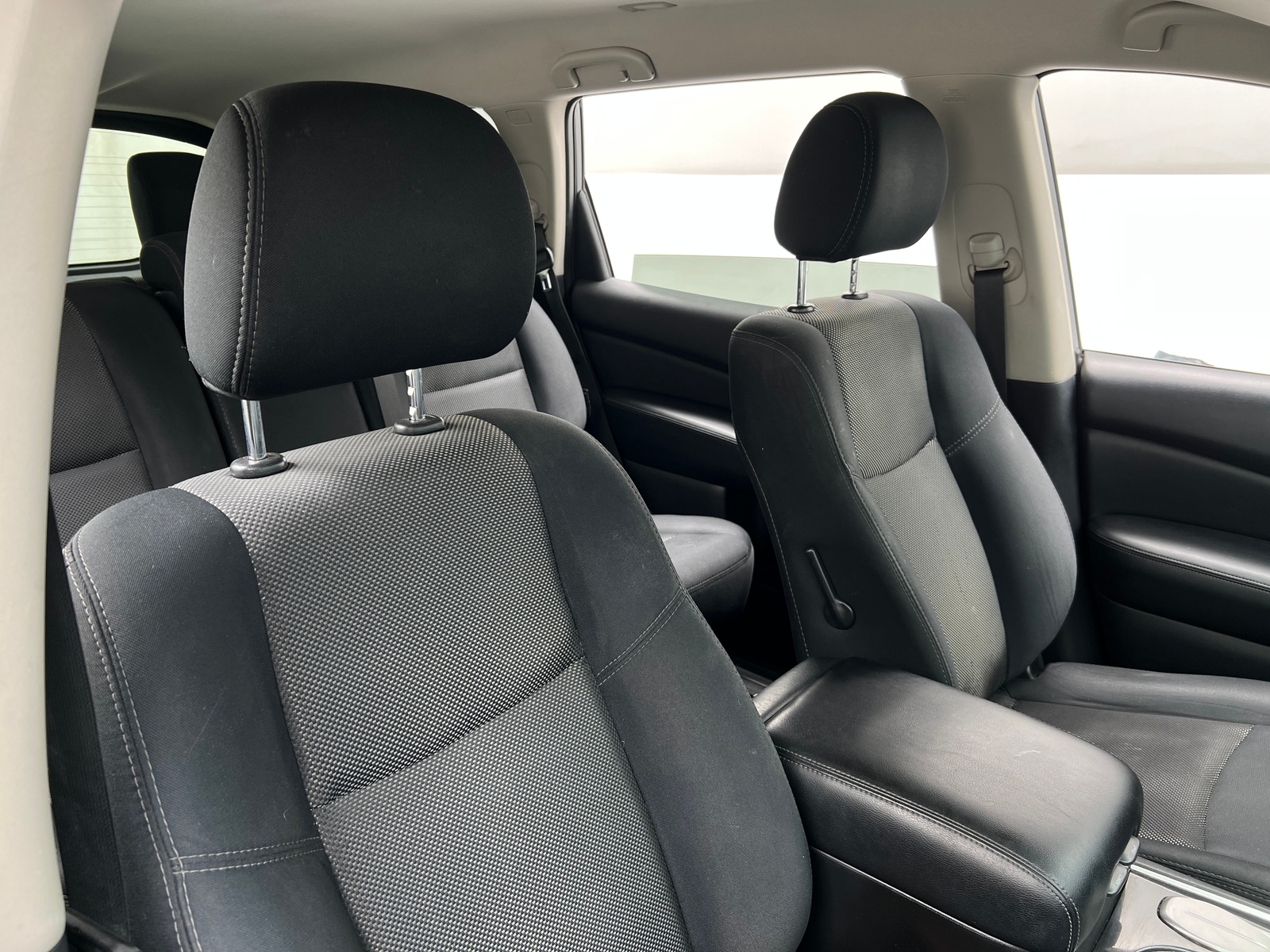 Thumbnail: 2018 Nissan Pathfinder - 2