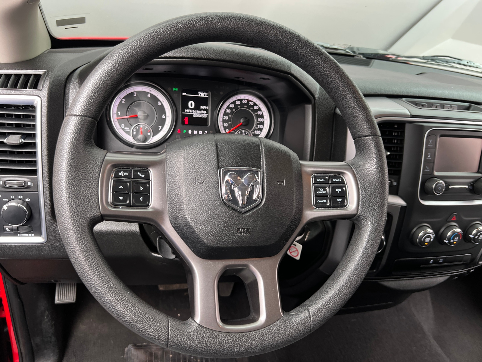 Thumbnail: 2024 RAM 1500 Classic - 5