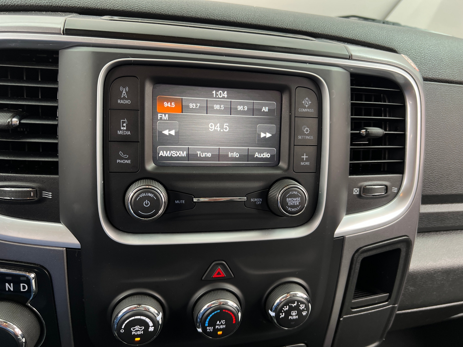 Thumbnail: 2024 RAM 1500 Classic - 4