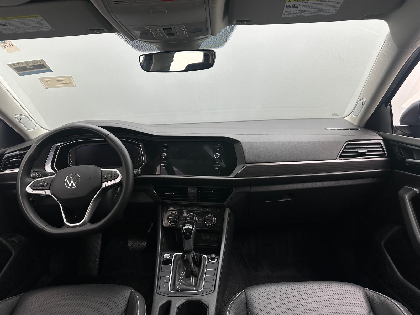 Thumbnail: 2024 Volkswagen Jetta - 2