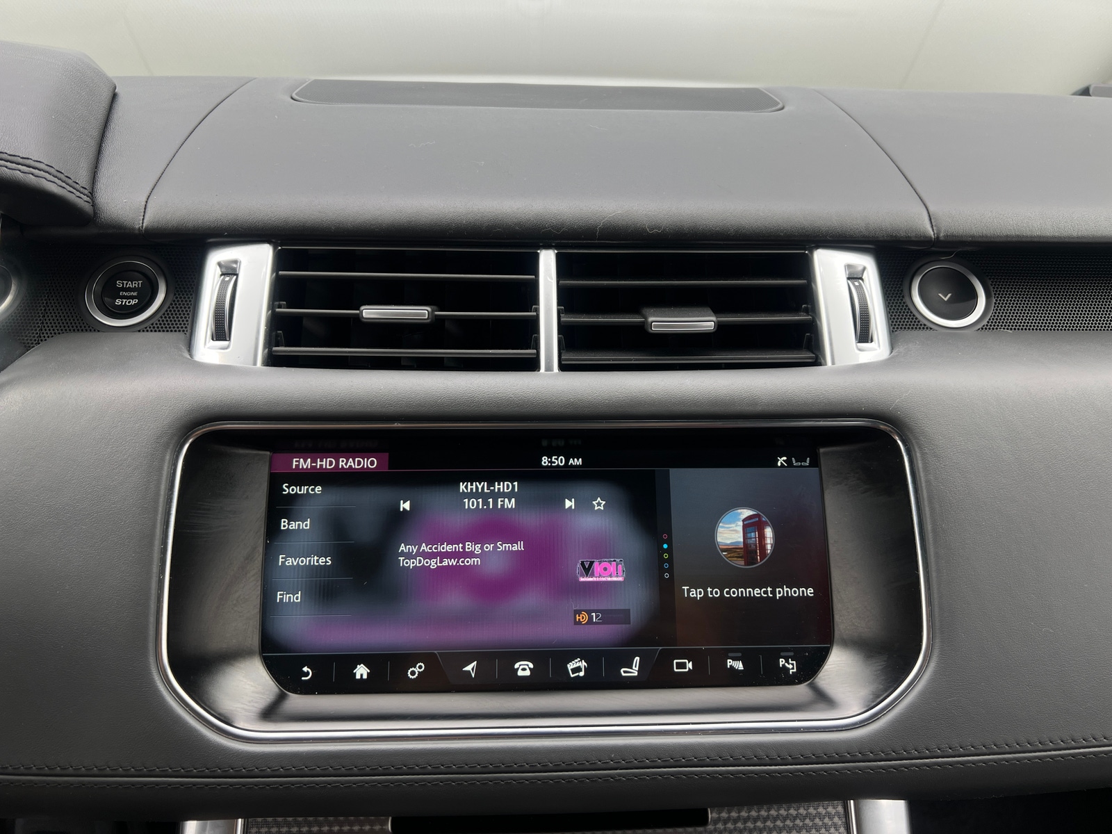 Thumbnail: 2017 Land Rover Range Rover Sport - 3