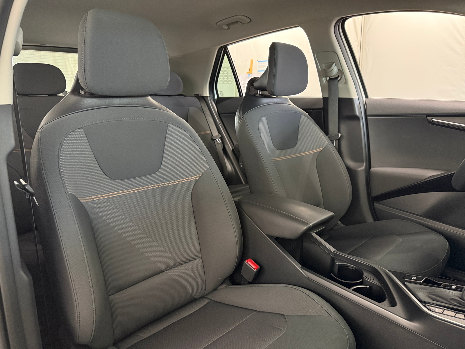 Thumbnail: 2026 Kia Niro - 2
