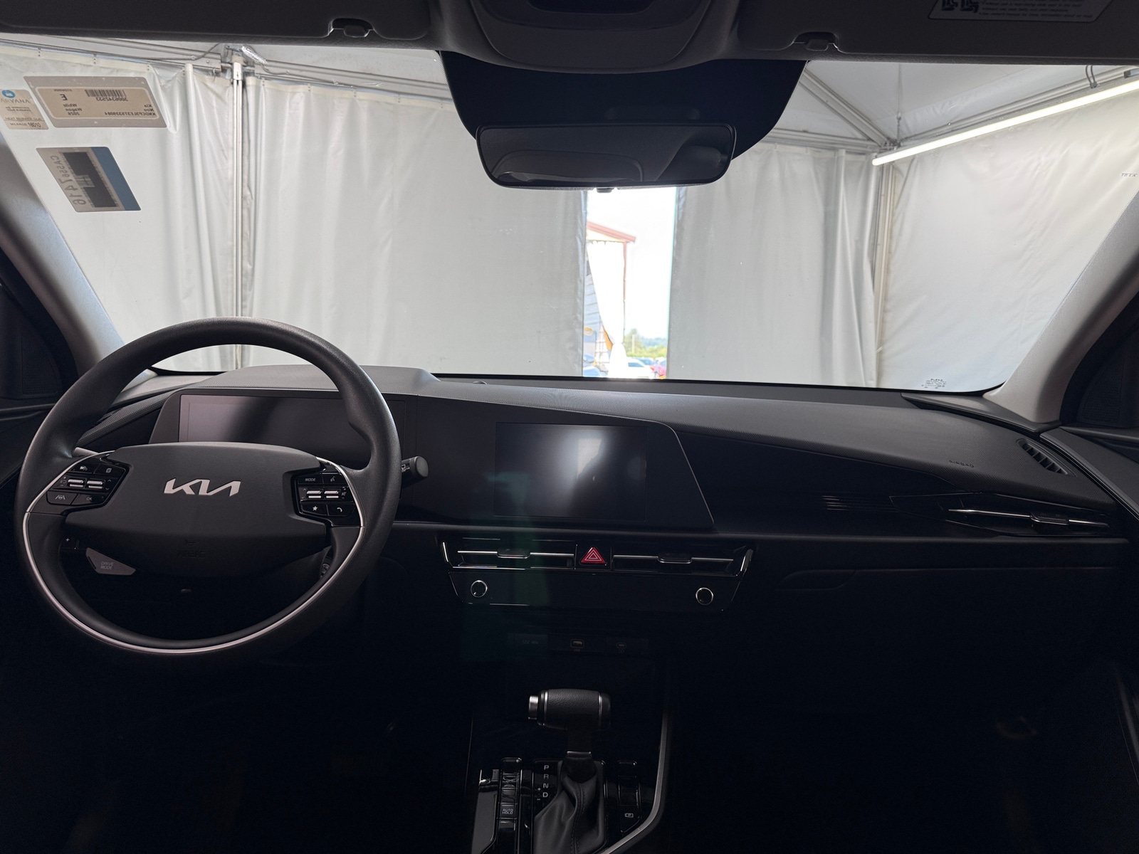 Thumbnail: 2026 Kia Niro - 3