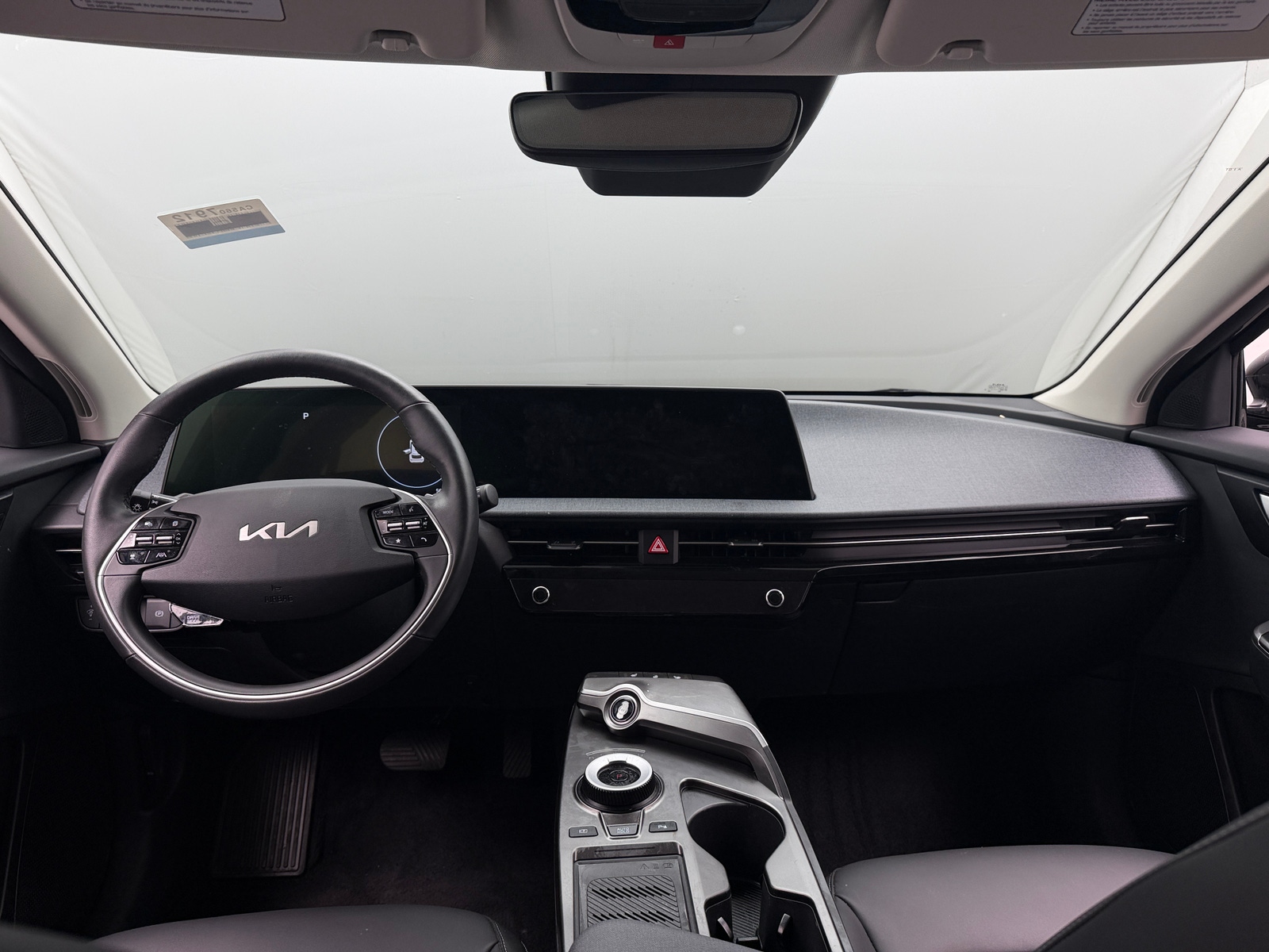 Thumbnail: 2024 Kia EV6 - 2