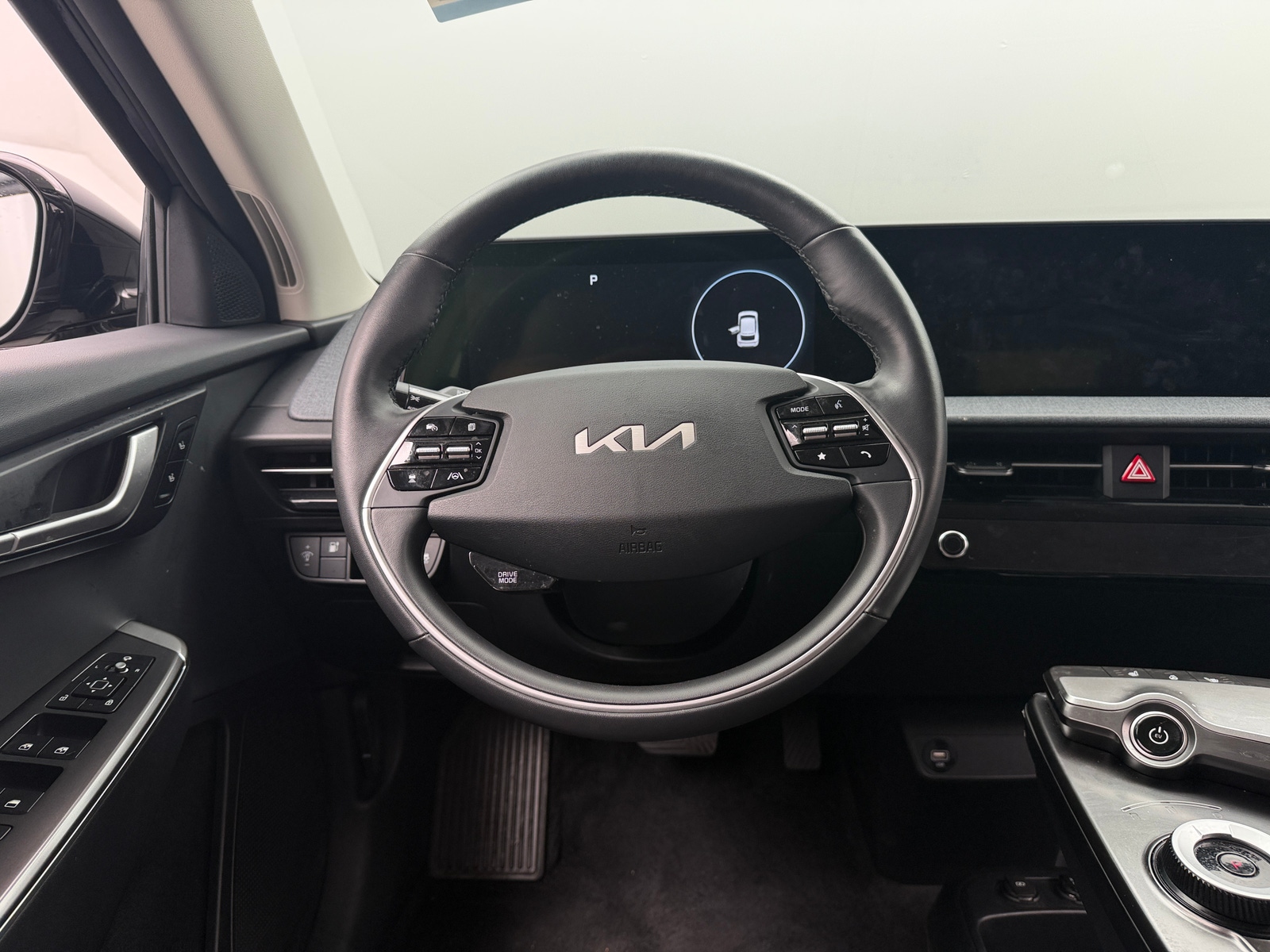 Thumbnail: 2024 Kia EV6 - 4