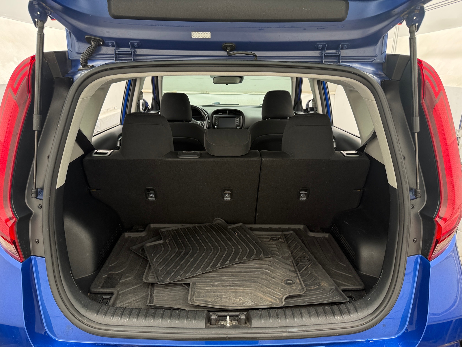 Thumbnail: 2021 Kia Soul - 7