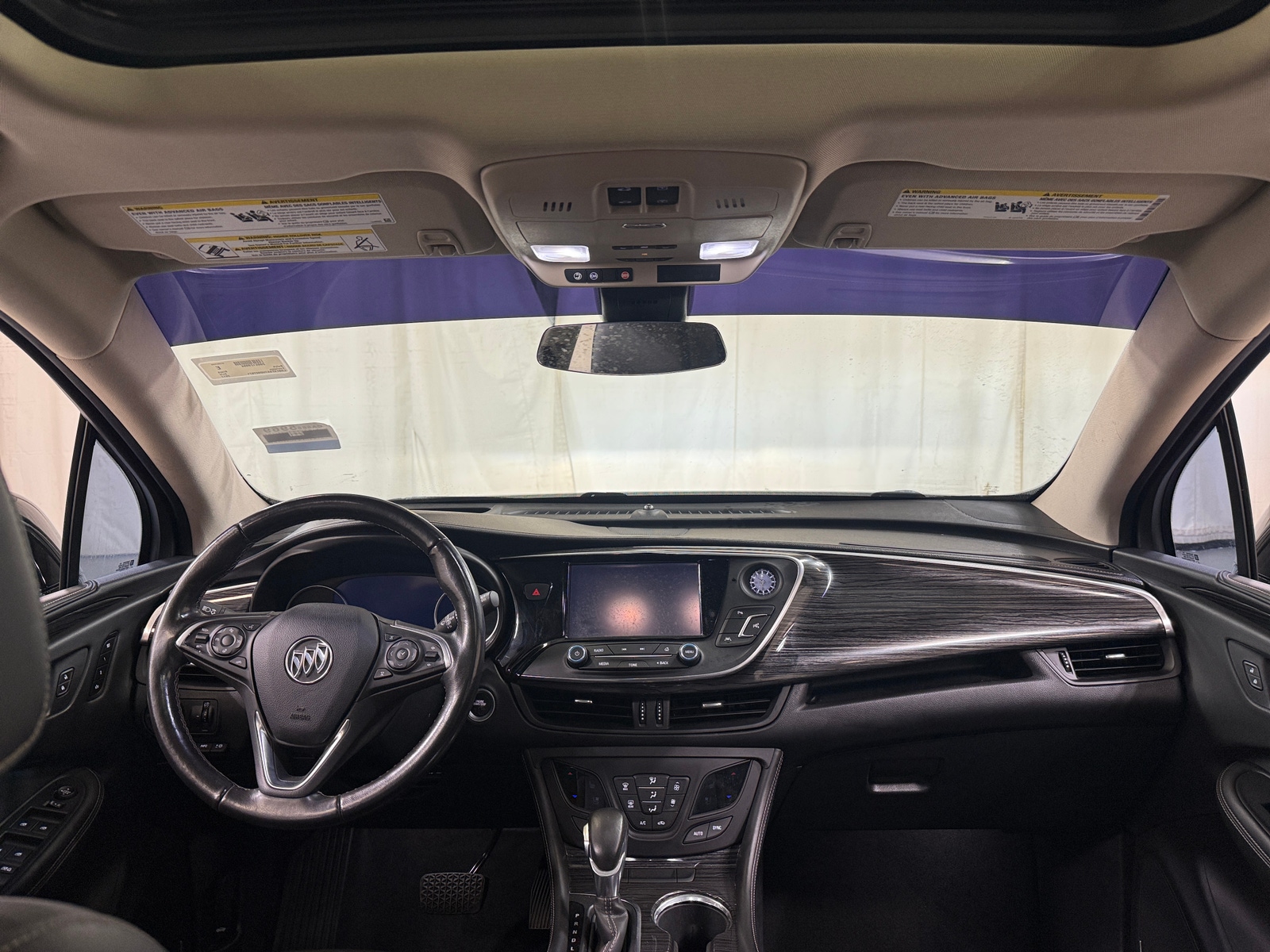 Thumbnail: 2017 Buick Envision - 2