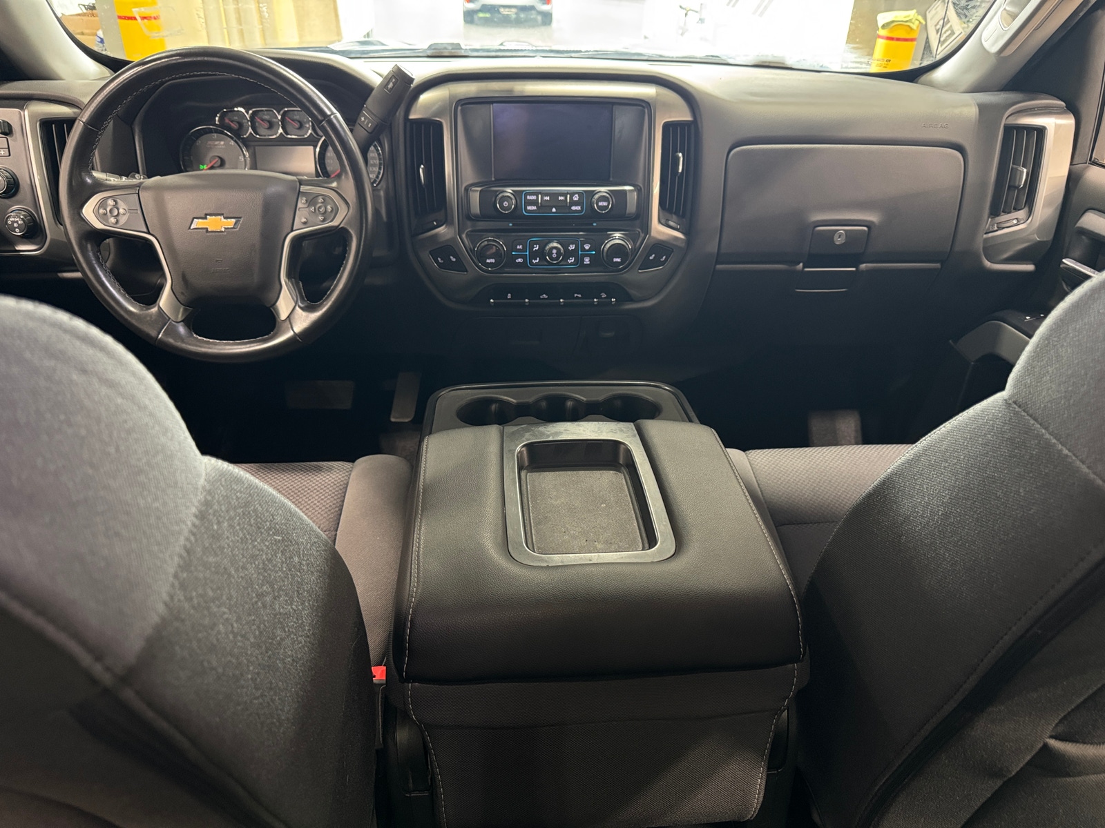 Thumbnail: 2019 Chevrolet Silverado 1500 - 3
