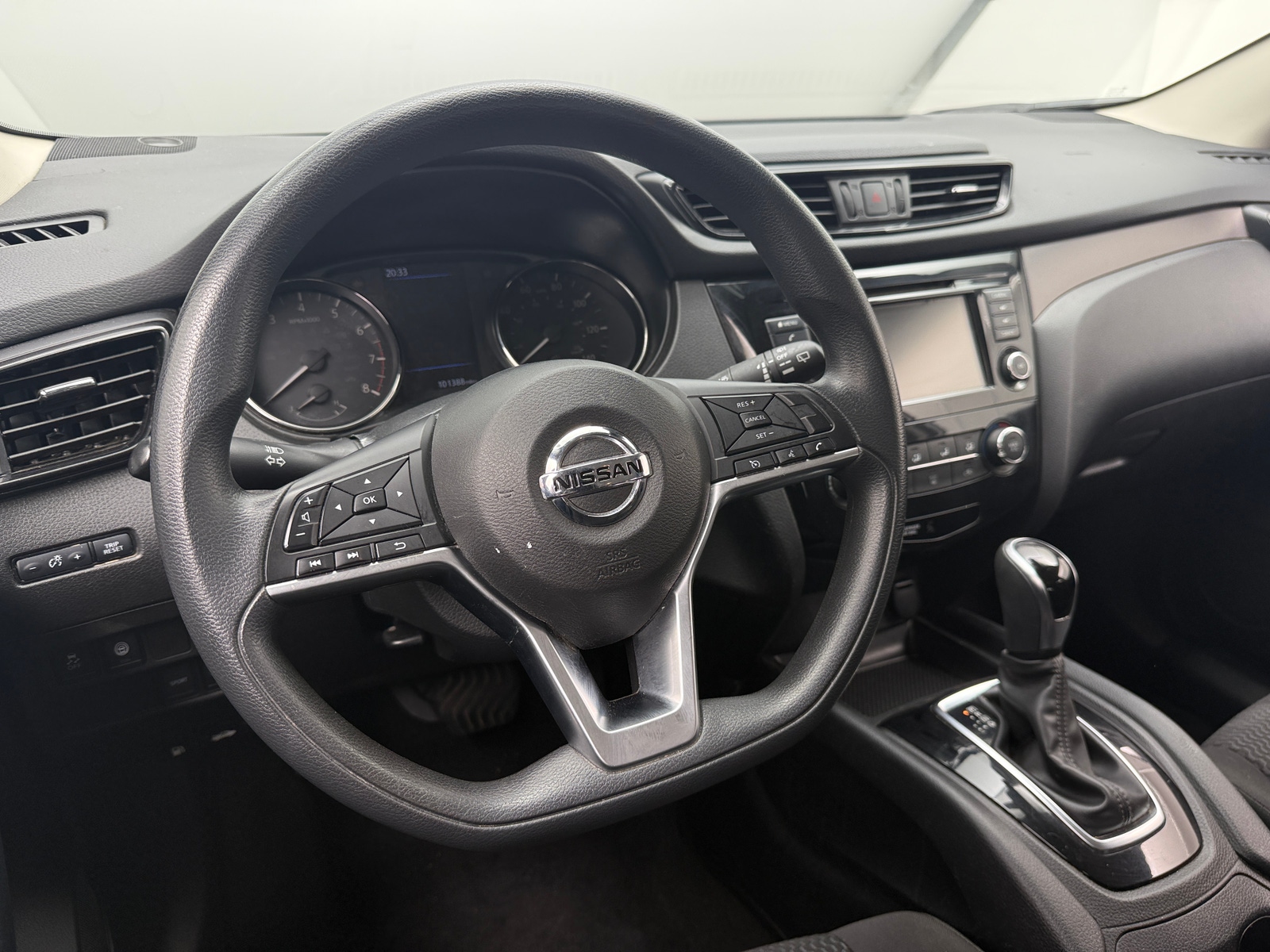 Thumbnail: 2020 Nissan Rogue Sport - 5