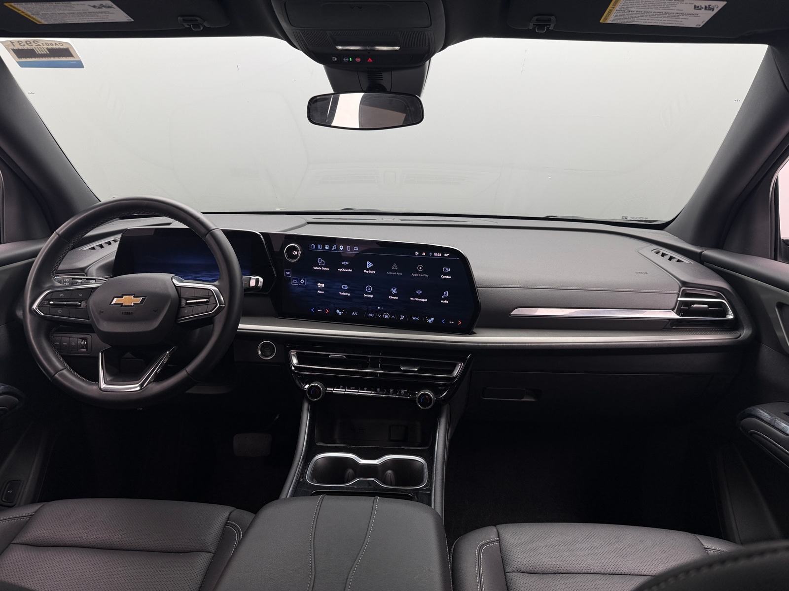 Thumbnail: 2025 Chevrolet Traverse - 2