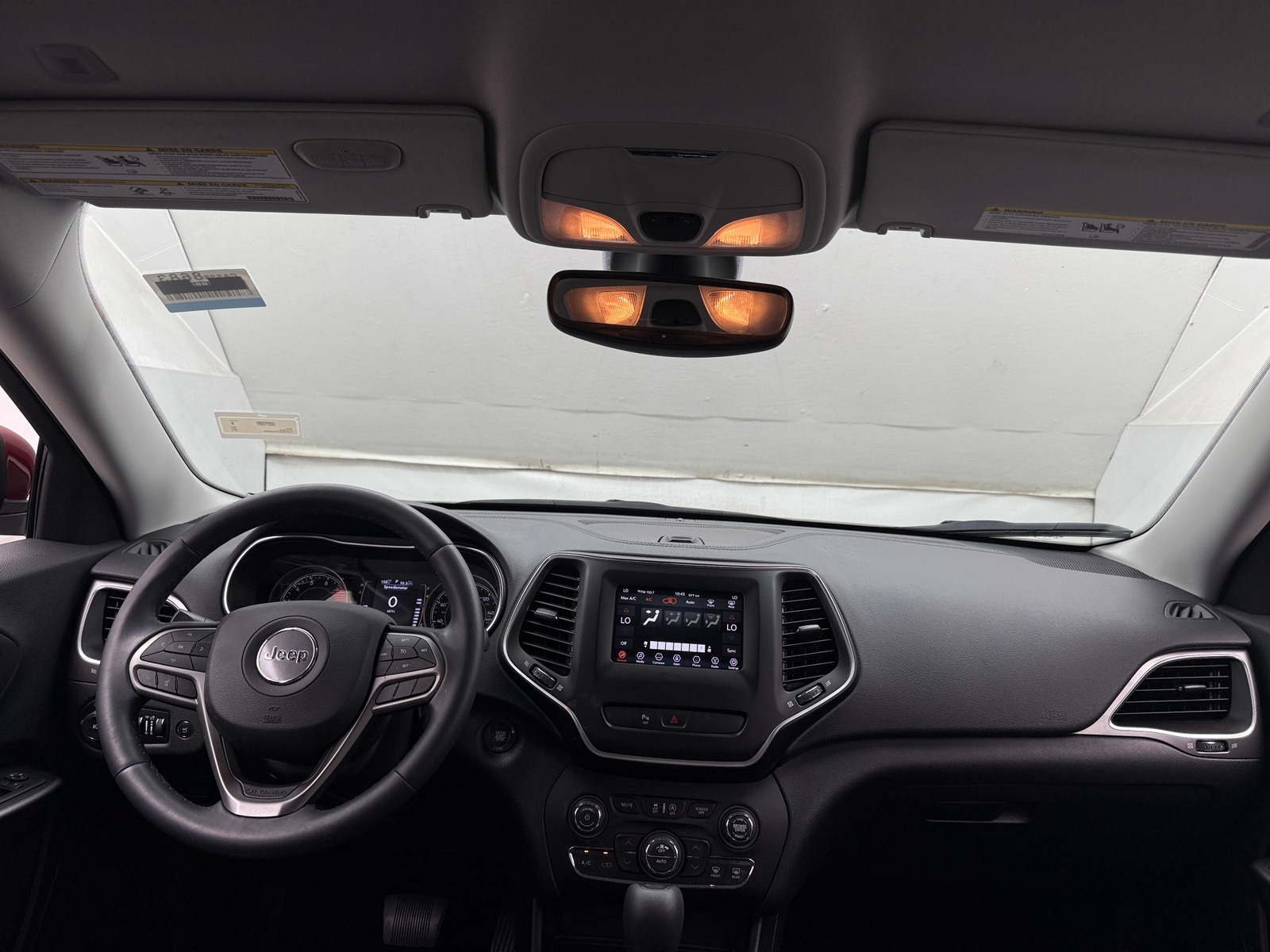 Thumbnail: 2019 Jeep Cherokee - 3