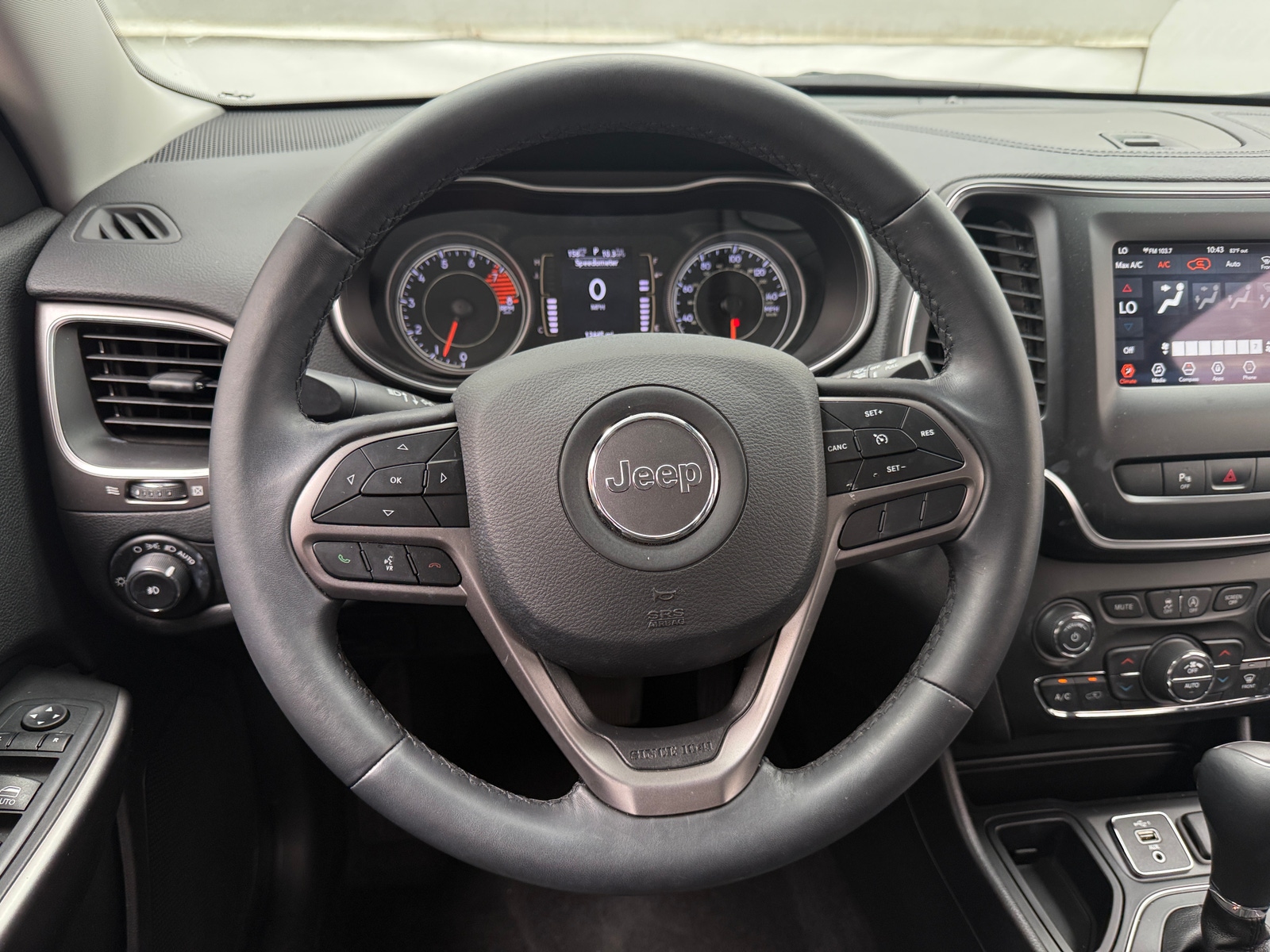 Thumbnail: 2019 Jeep Cherokee - 5