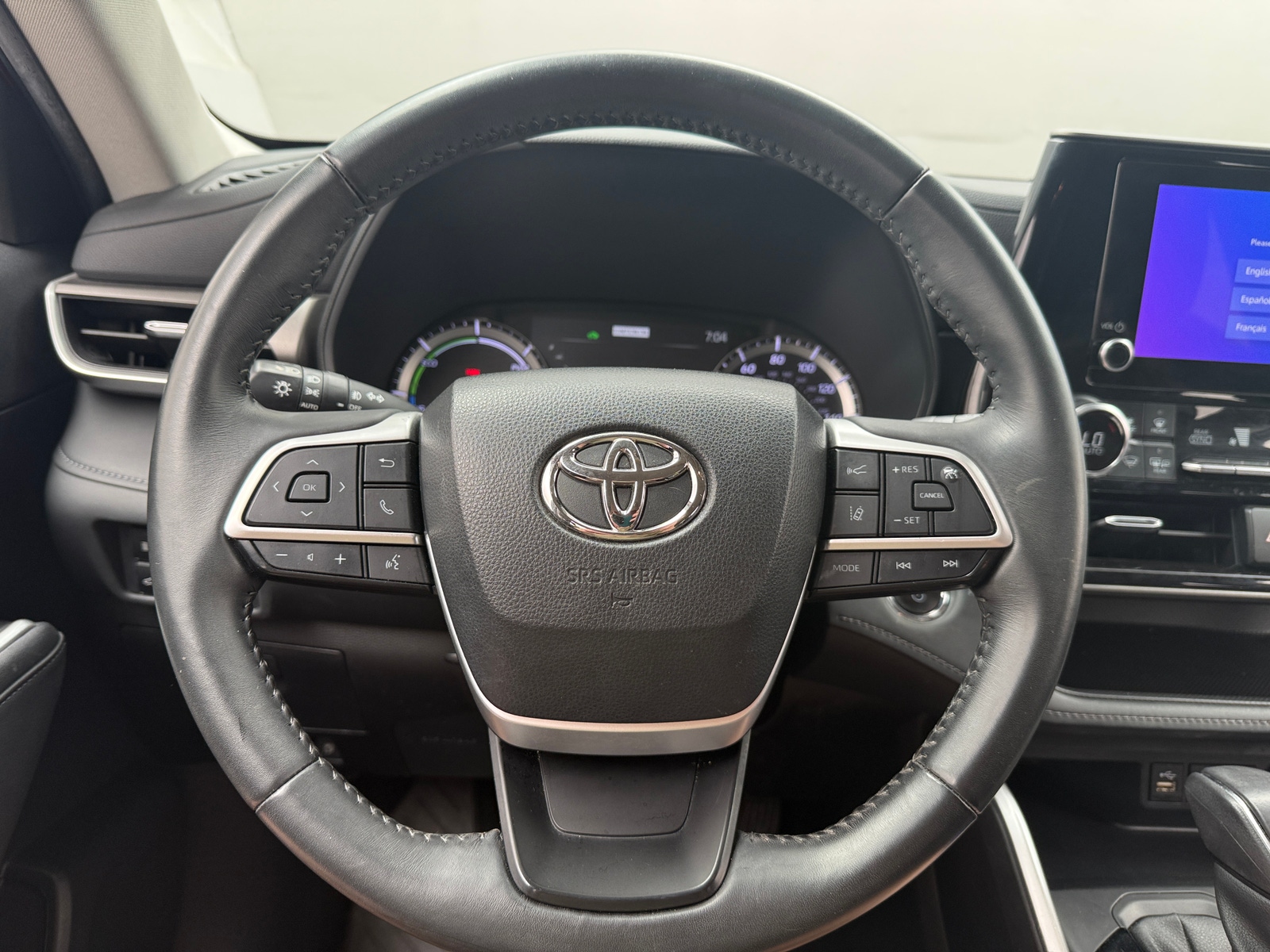 Thumbnail: 2023 Toyota Highlander - 5