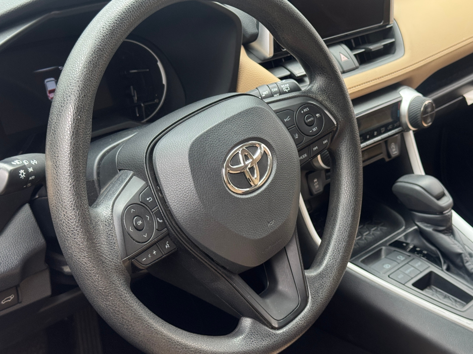 Thumbnail: 2023 Toyota RAV4 - 5