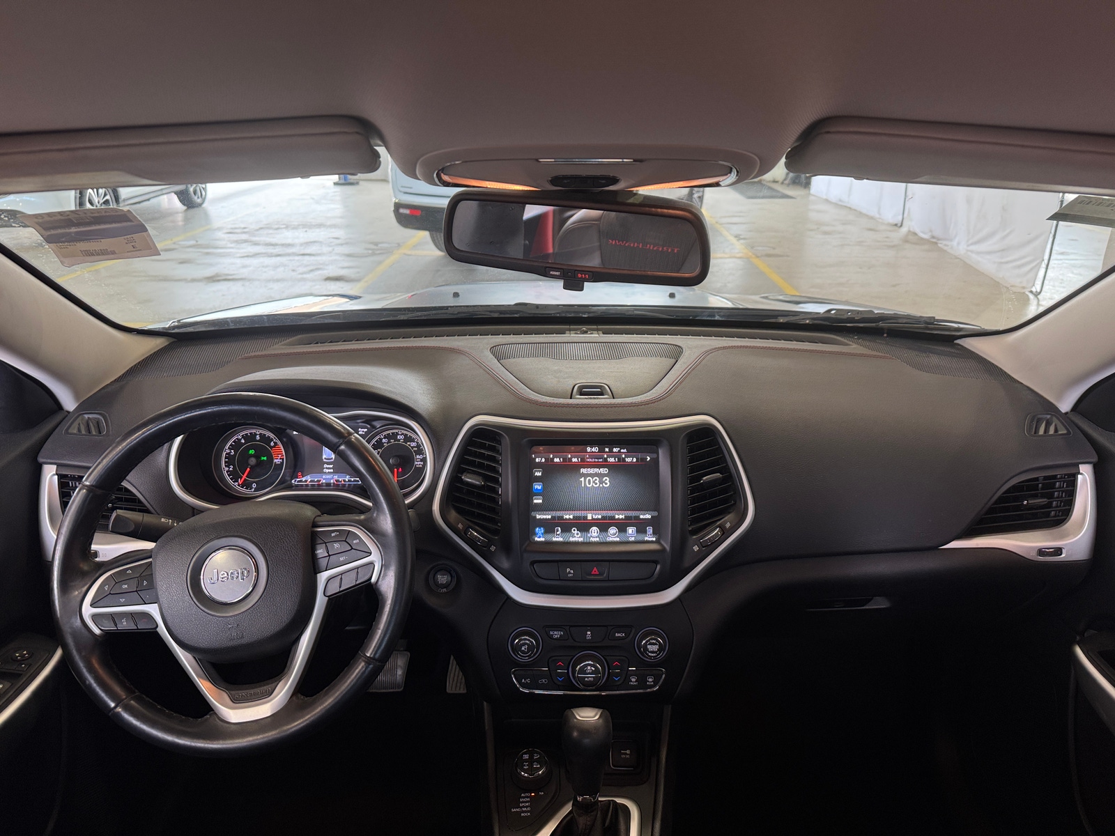 Thumbnail: 2018 Jeep Cherokee - 3